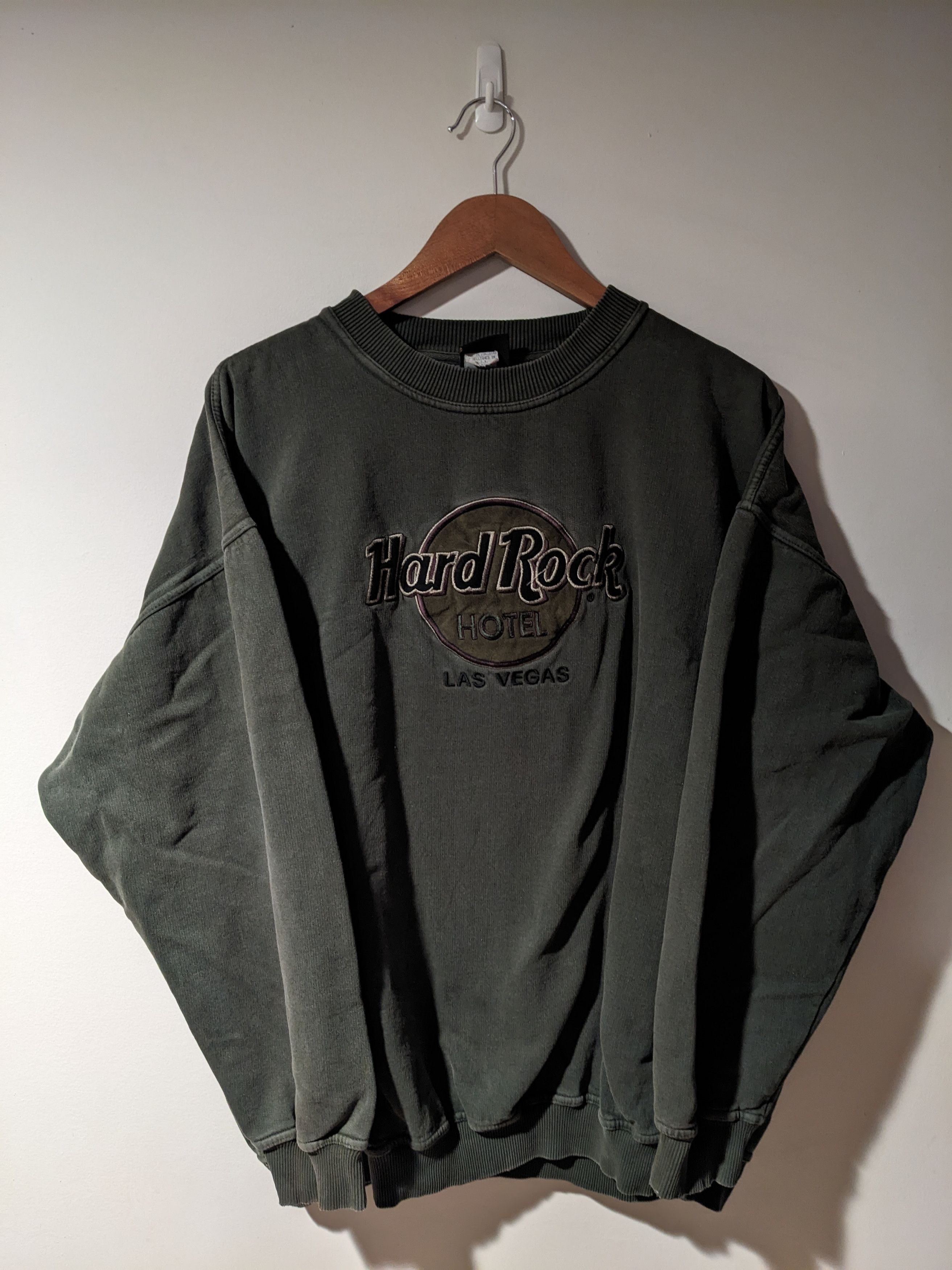 Hard Rock Cafe × Vintage Vintage 90s Hard Rock Cafe Las Vegas Logo X-Large Sweatshirt Size US XL / EU 56 / 4 - 1 Thumbnail