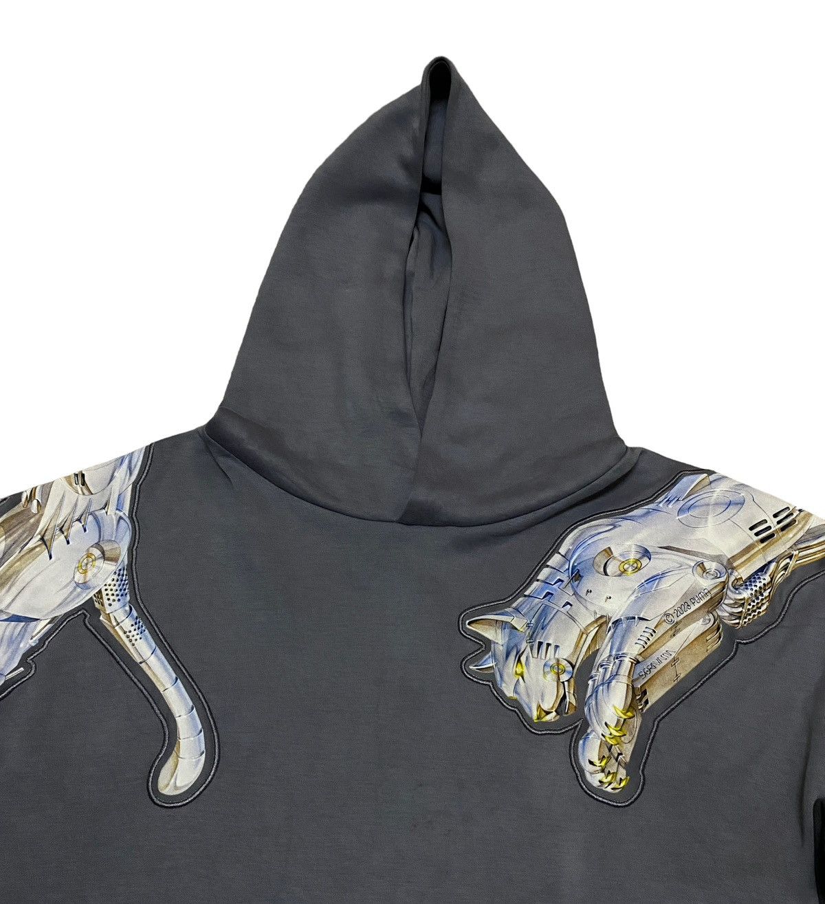 Puma Rare Design Brand Puma X Sorayama Hoodie 2000s Size US M / EU 48-50 / 2 - 3 Thumbnail