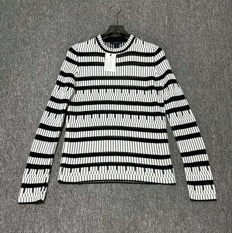 Louis Vuitton Louis Vuitton Women's Striped Knit Sweater 0089 Size M / US 6-8 / IT 42-44 - 1 Thumbnail