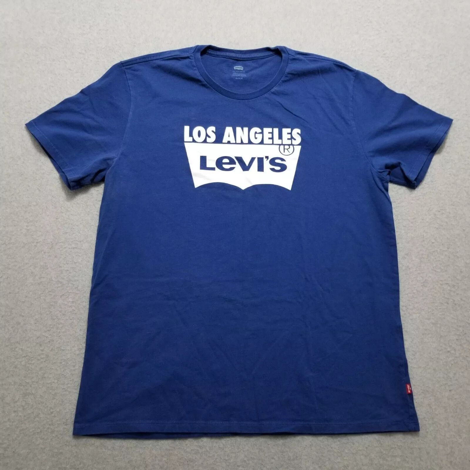 Levi's Levis Shirt Mens XL Blue Short Sleeve Crew Neck Spell Out Size US XL / EU 56 / 4 - 1 Thumbnail