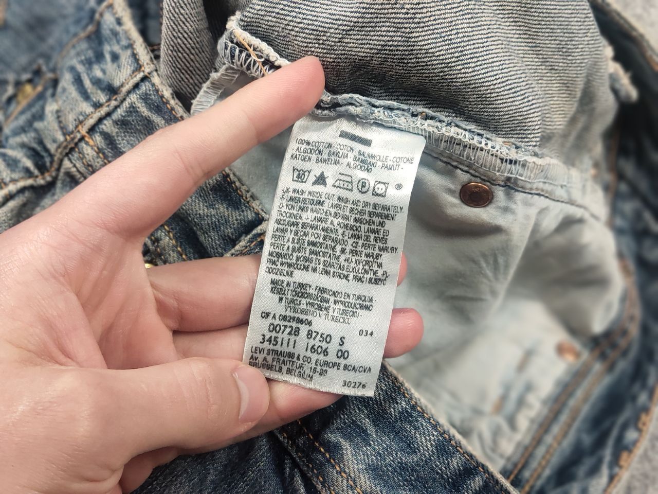 Levi's Vintage Levi's Y2K Style A-Line Deconstructed Denim Skirt Size 29" - 14 Thumbnail
