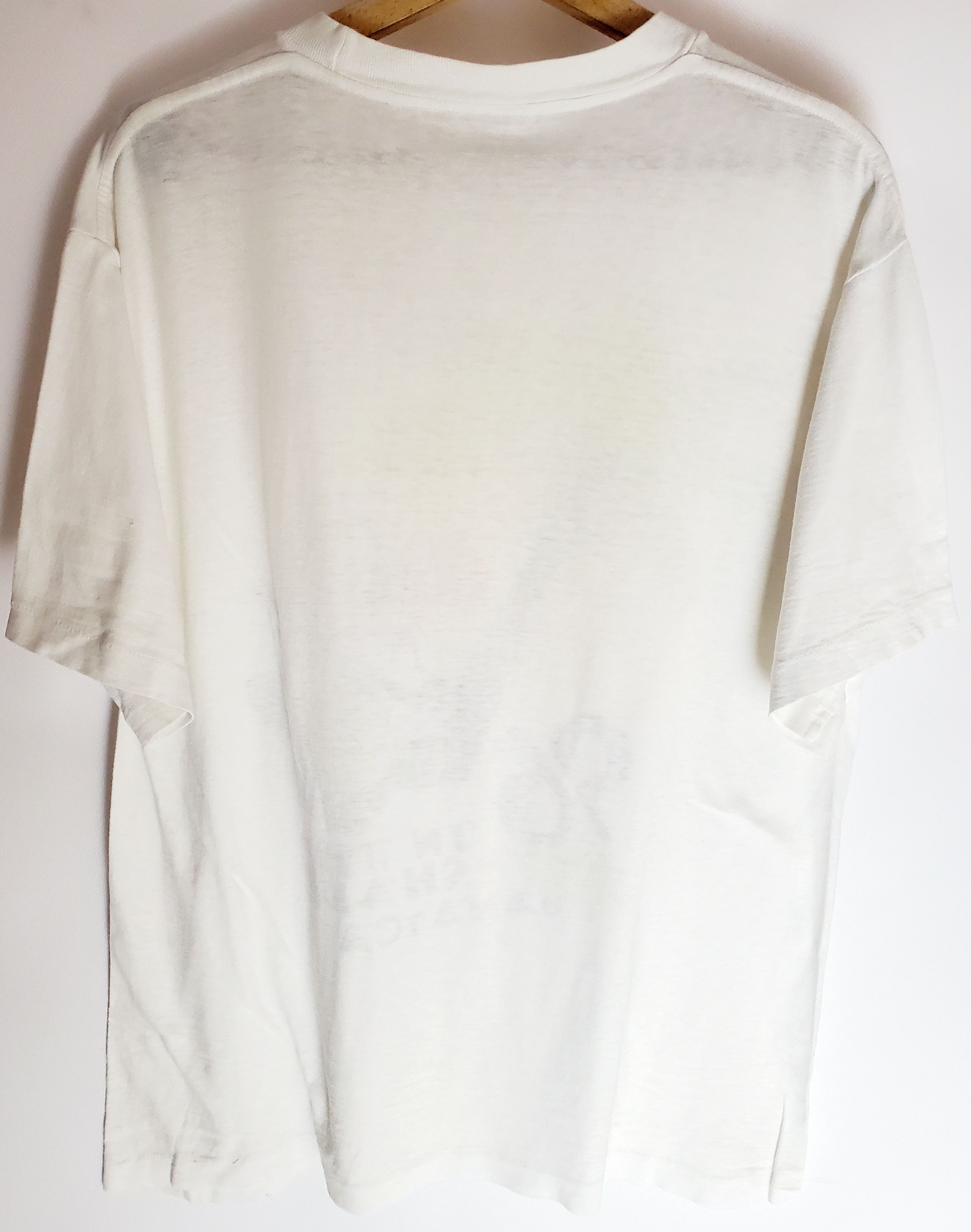 Vintage Vintage 90s in the shade Jamaica Tshirt size M Size US M / EU 48-50 / 2 - 4 Thumbnail