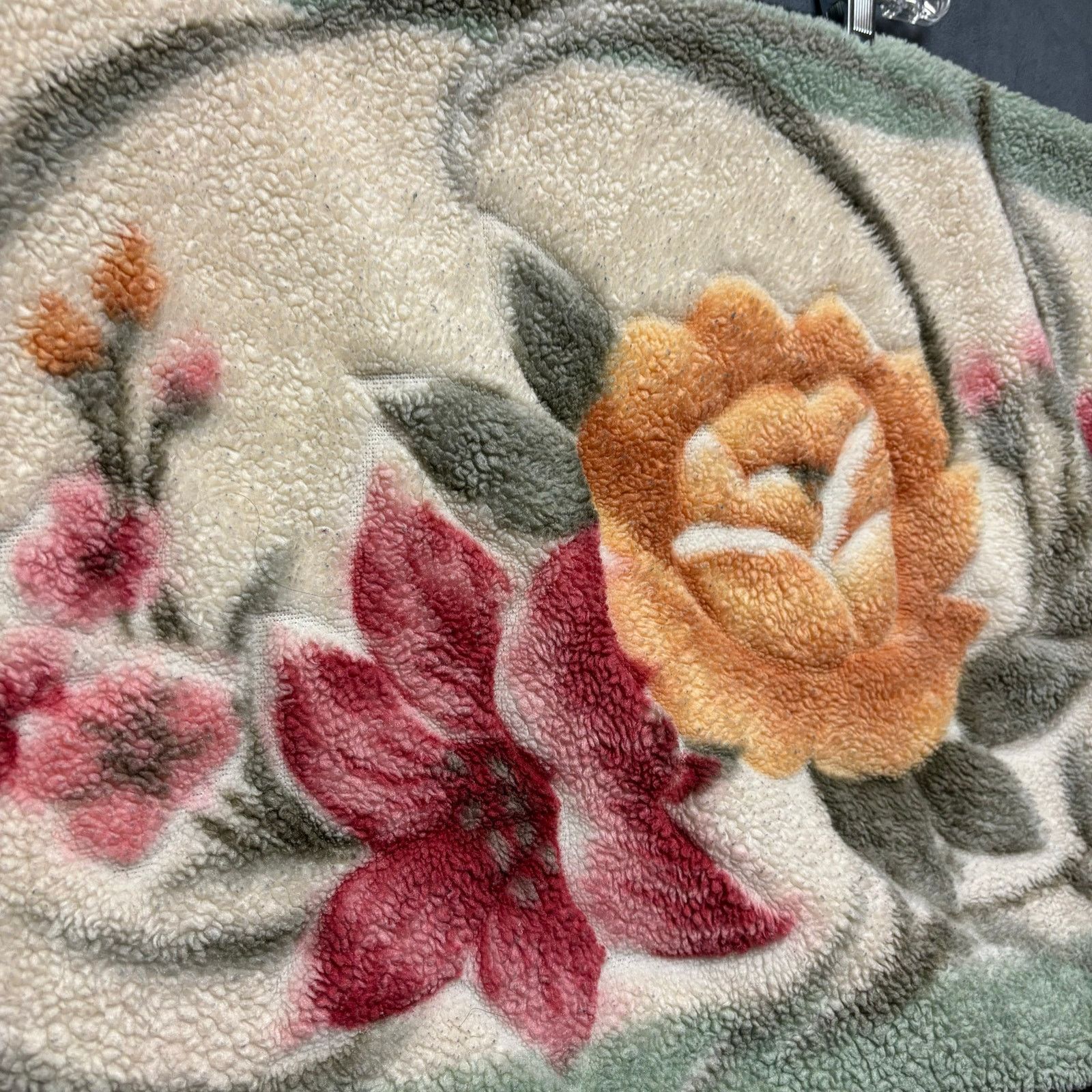 Other Vintage Gold Crown Pillowcase Single Burnout Floral Teddy Size ONE SIZE - 11 Thumbnail