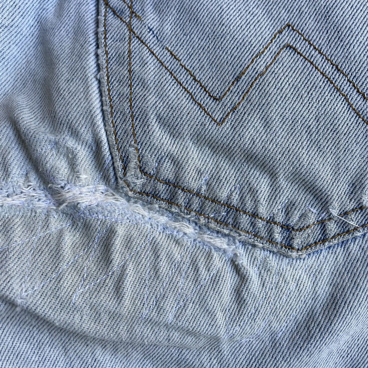 Wrangler 🔥Vintage Wrangler Stoned Washed Ripped Distress Denim Jeans Size US 29 - 11 Thumbnail
