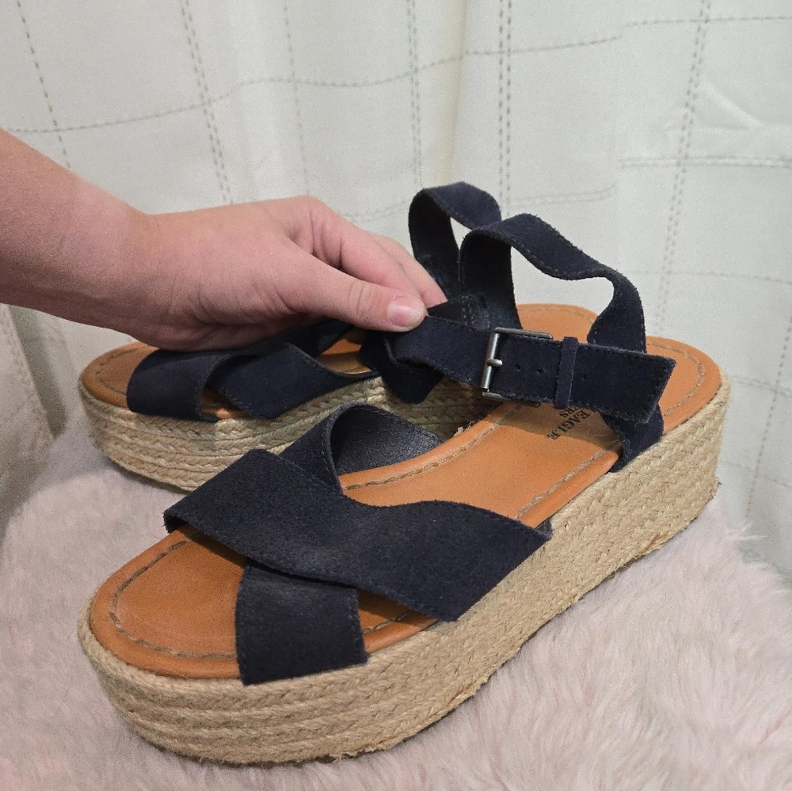 American Eagle Outfitters American Eagle Platform Strappy Espadrilles Size US 7 / IT 37 - 2 Thumbnail