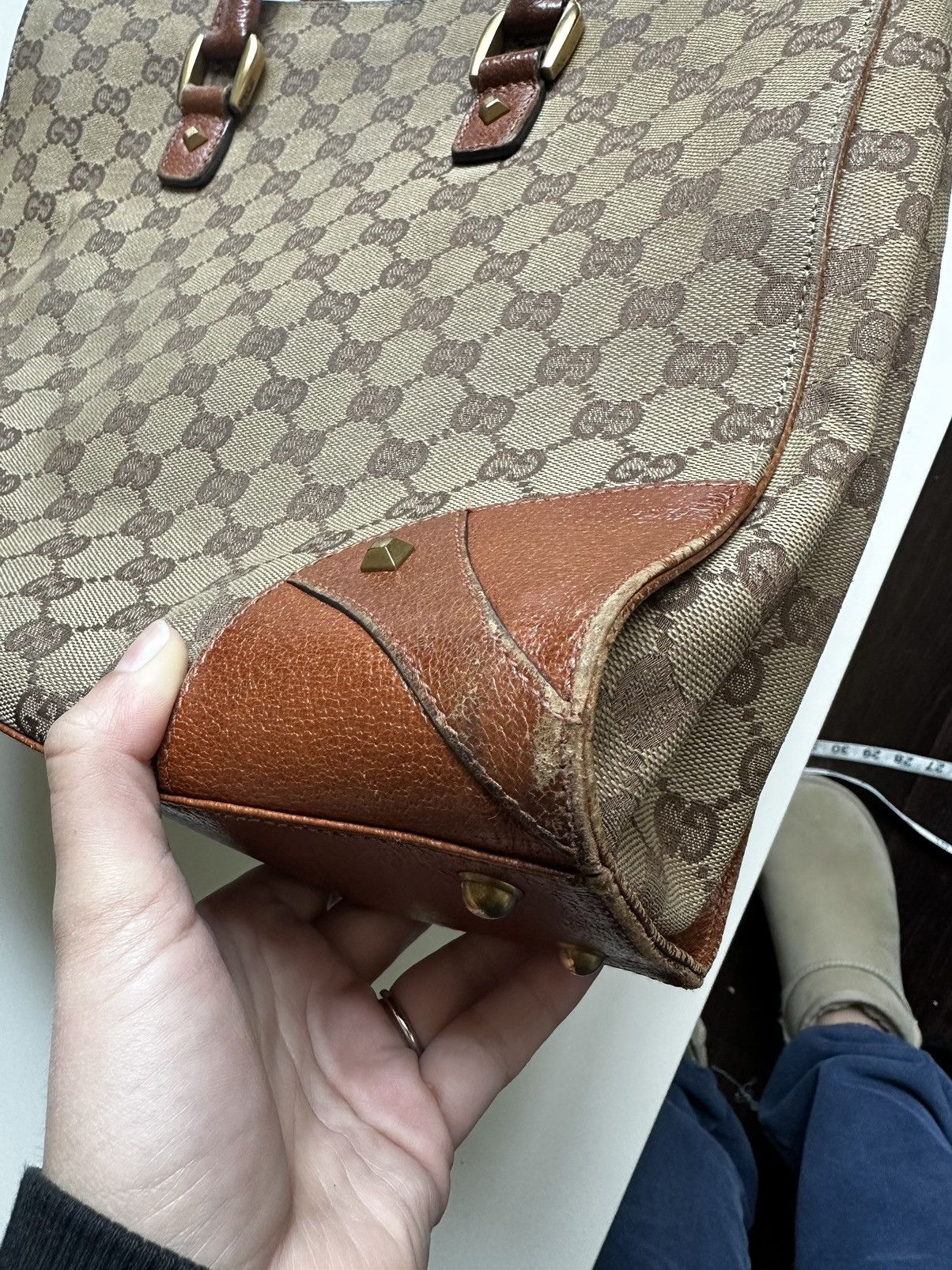 Vintage Vintage Gucci GG Logo Nailhead Tote Canvas Leather Tan Brown Size ONE SIZE - 5 Thumbnail