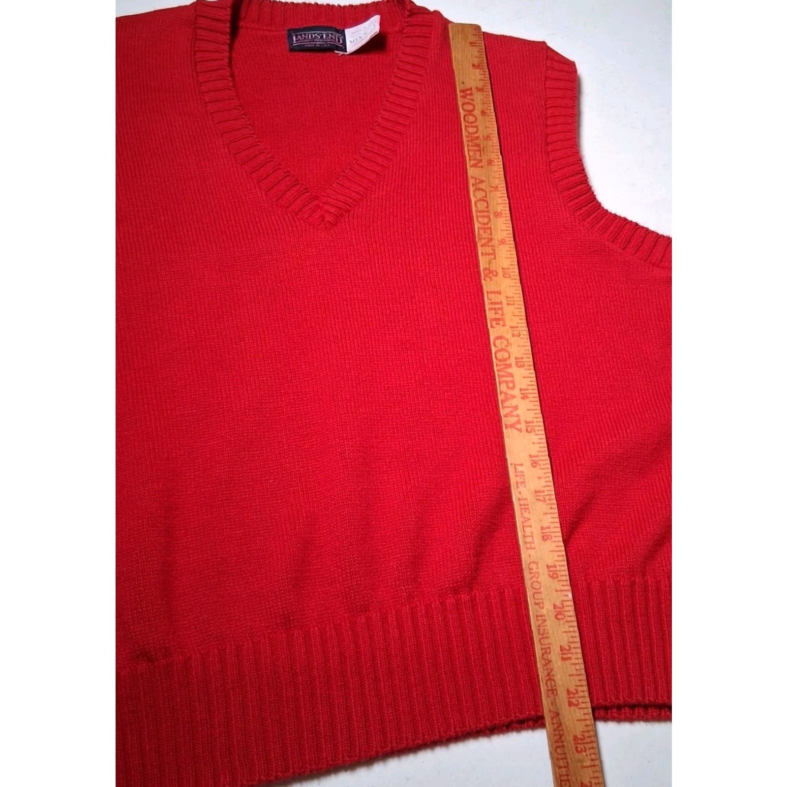 Lands' End VINTAGE Lands' End Sweater Vest Classic Red Cotton Knit V Neck USA Men's L Red 90s Holiday Office Wear Vest Mens Size US L / EU 52-54 / 3 - 3 Thumbnail