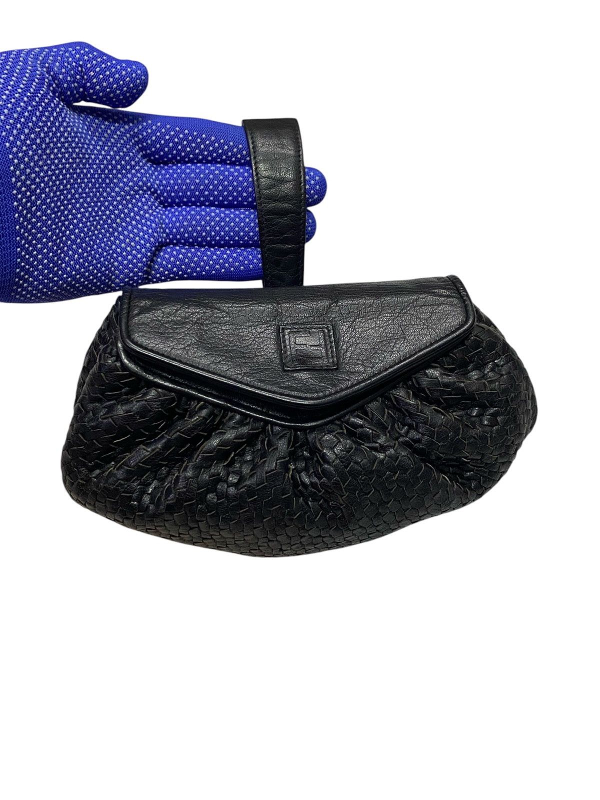 Fendi × Vintage Vintage Fendi lntrecciato Leather Mini Crossbody/Shoulder Size ONE SIZE - 23 Thumbnail