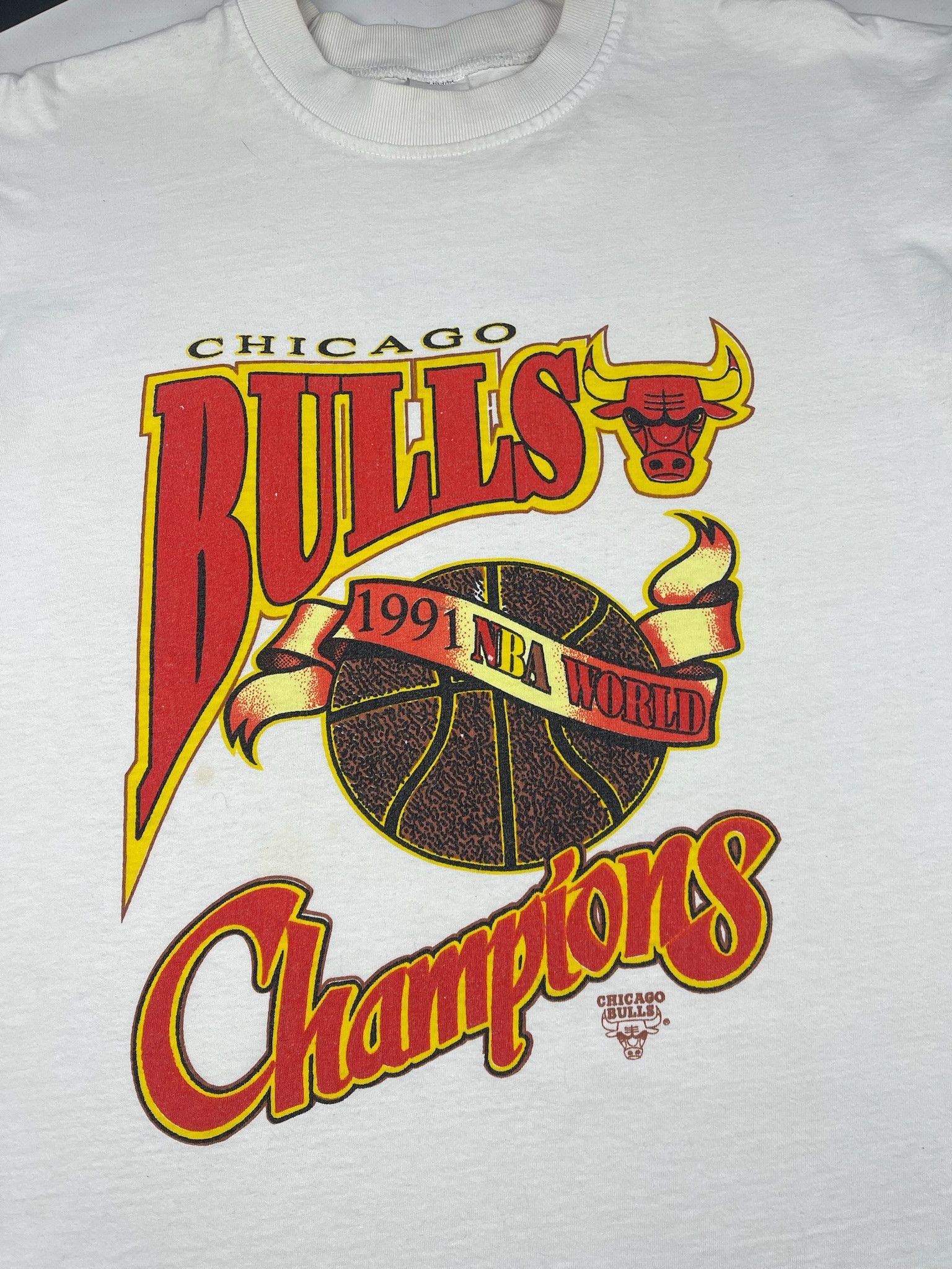 NBA Chicago Bulls Vintage T-Shirt Size US L / EU 52-54 / 3 - 3 Thumbnail