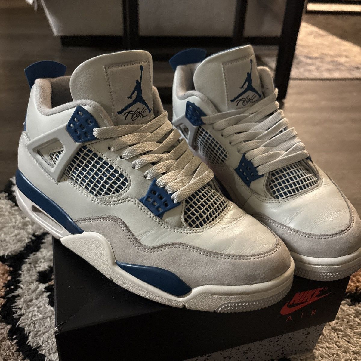 Jordan Brand Jordan 4 Military Blue Size US 9.5 / EU 42-43 - 3 Thumbnail