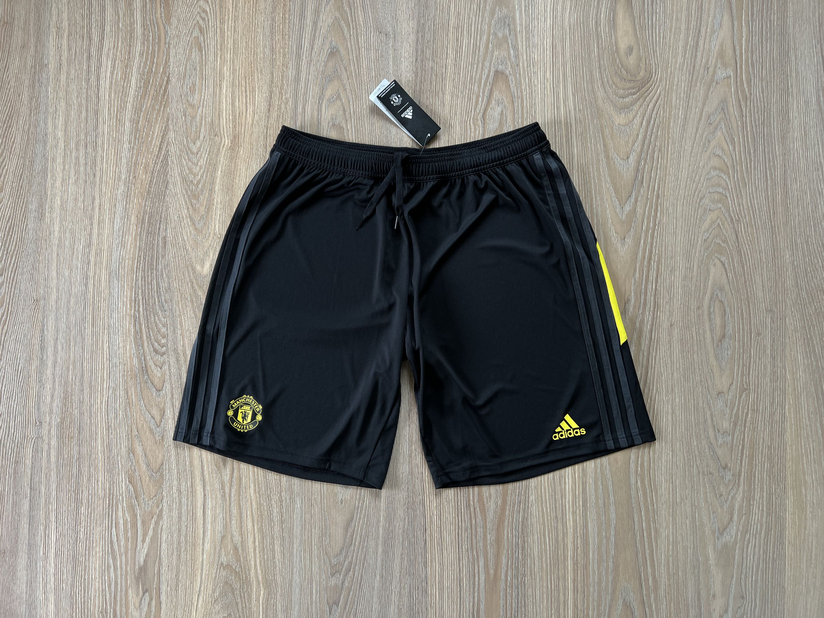 image of Adidas Manchester United Training Shorts 2019 in Black, Men's (Size 36)