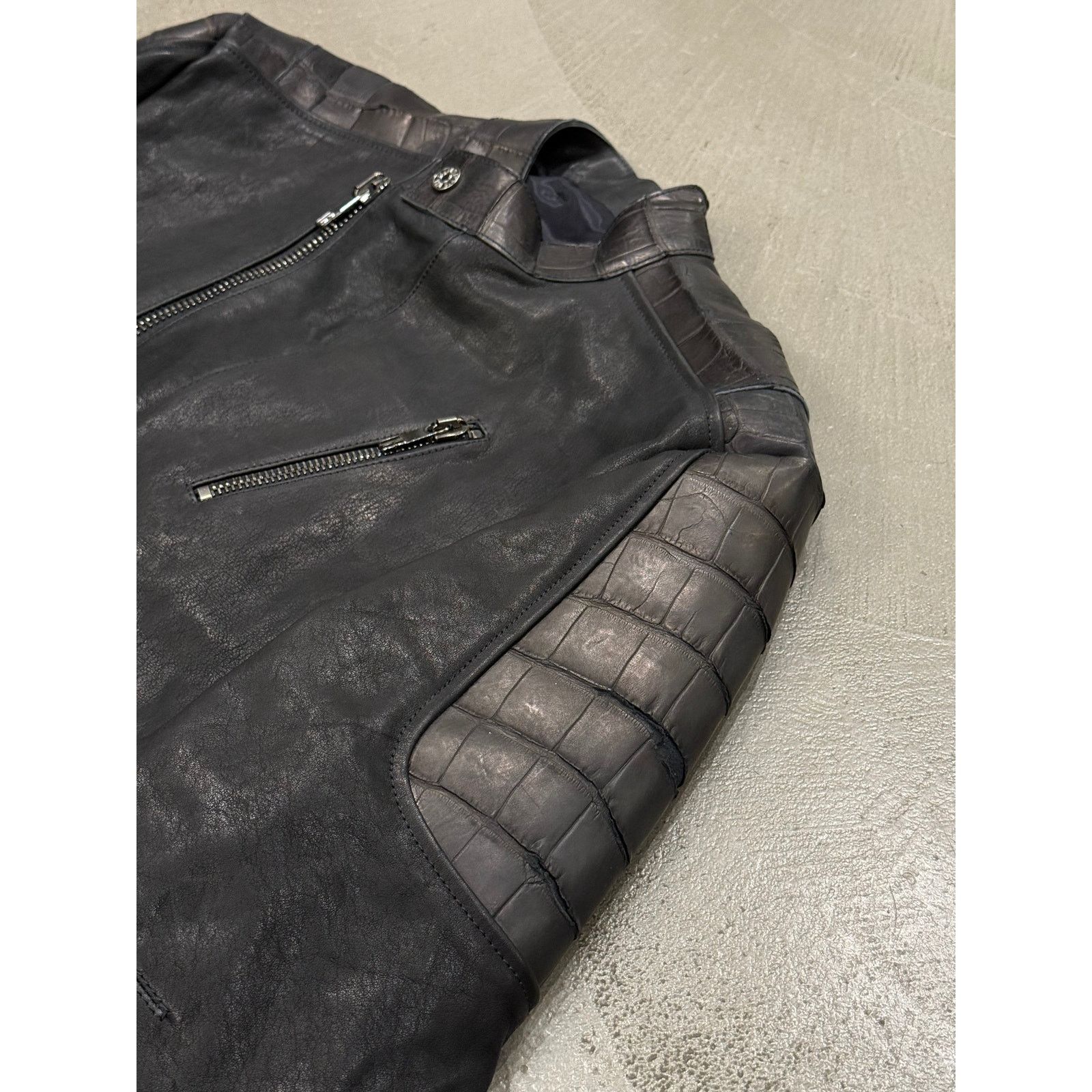 Dirk Bikkembergs 2000s Dirk Bikkembergs embossed crocodile leather jacket Size US L / EU 52-54 / 3 - 3 Thumbnail