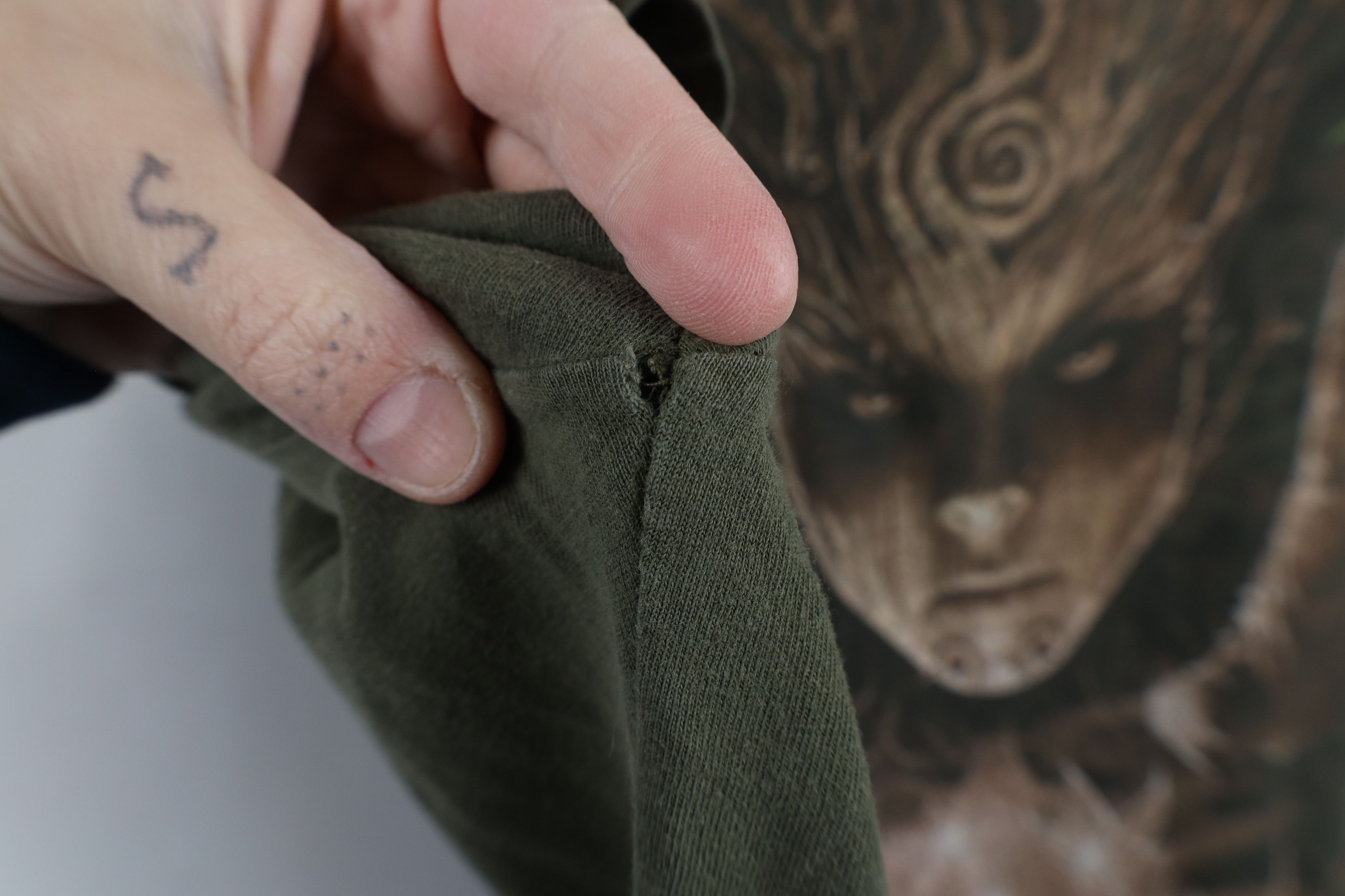 Vintage Vintage Y2K Streetwear Fantasy Nature Skull T-Shirt Green Size US XL / EU 56 / 4 - 6 Thumbnail