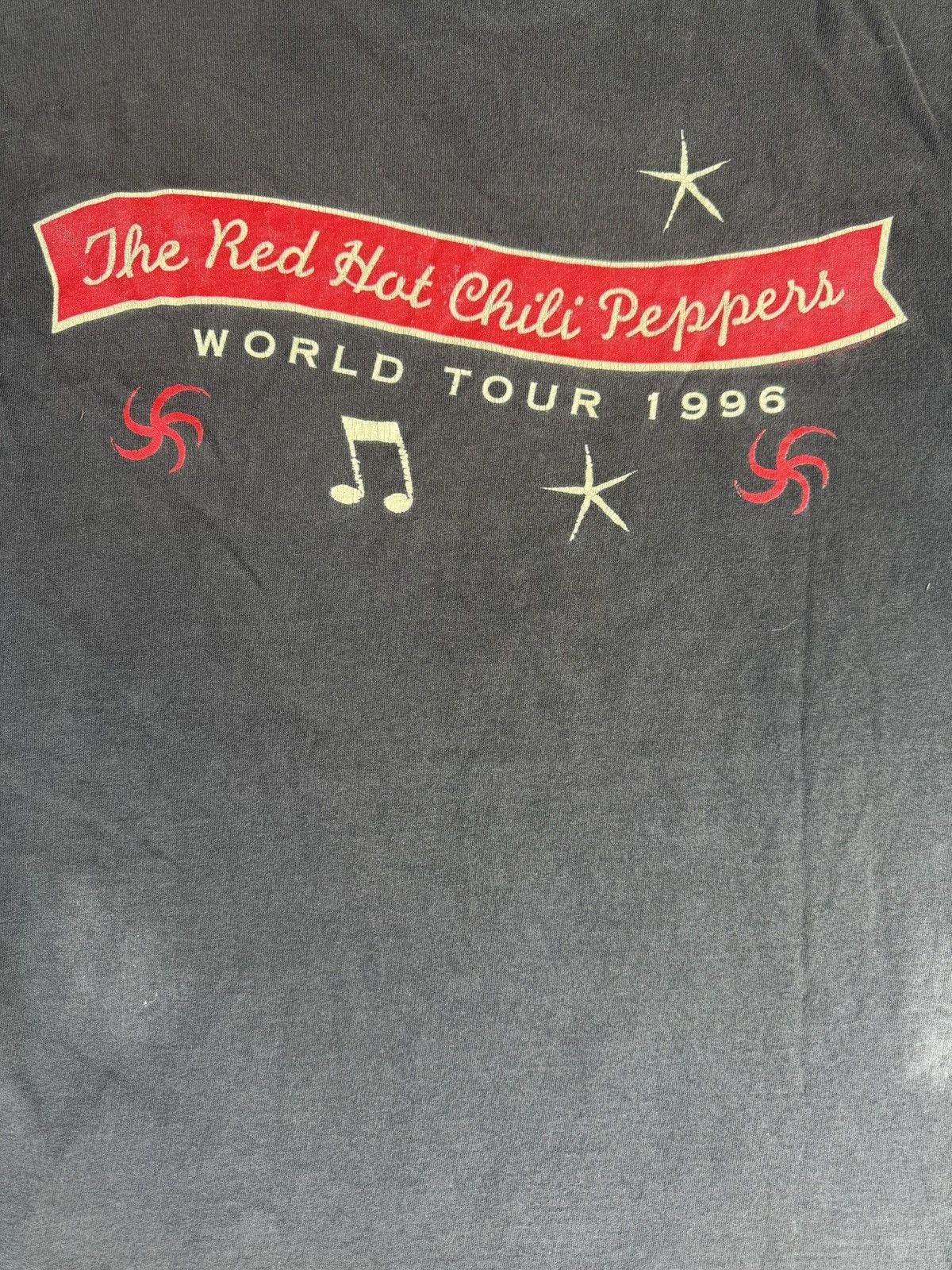 Band Tees RED HOT CHILLI PEPPERS VINTAGE TOUR TEES Size US XL / EU 56 / 4 - 8 Thumbnail