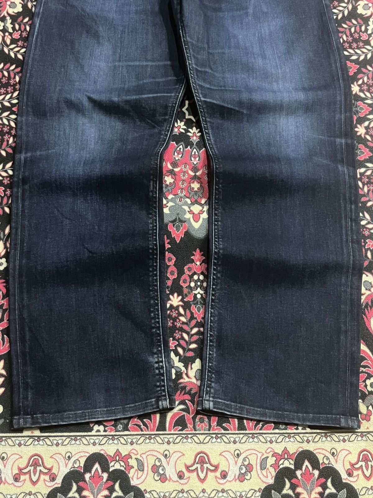 Diesel Vintage Diesel Larkee Indigo Washed Relaxed Jeans Size US 32 / EU 48 - 12 Thumbnail