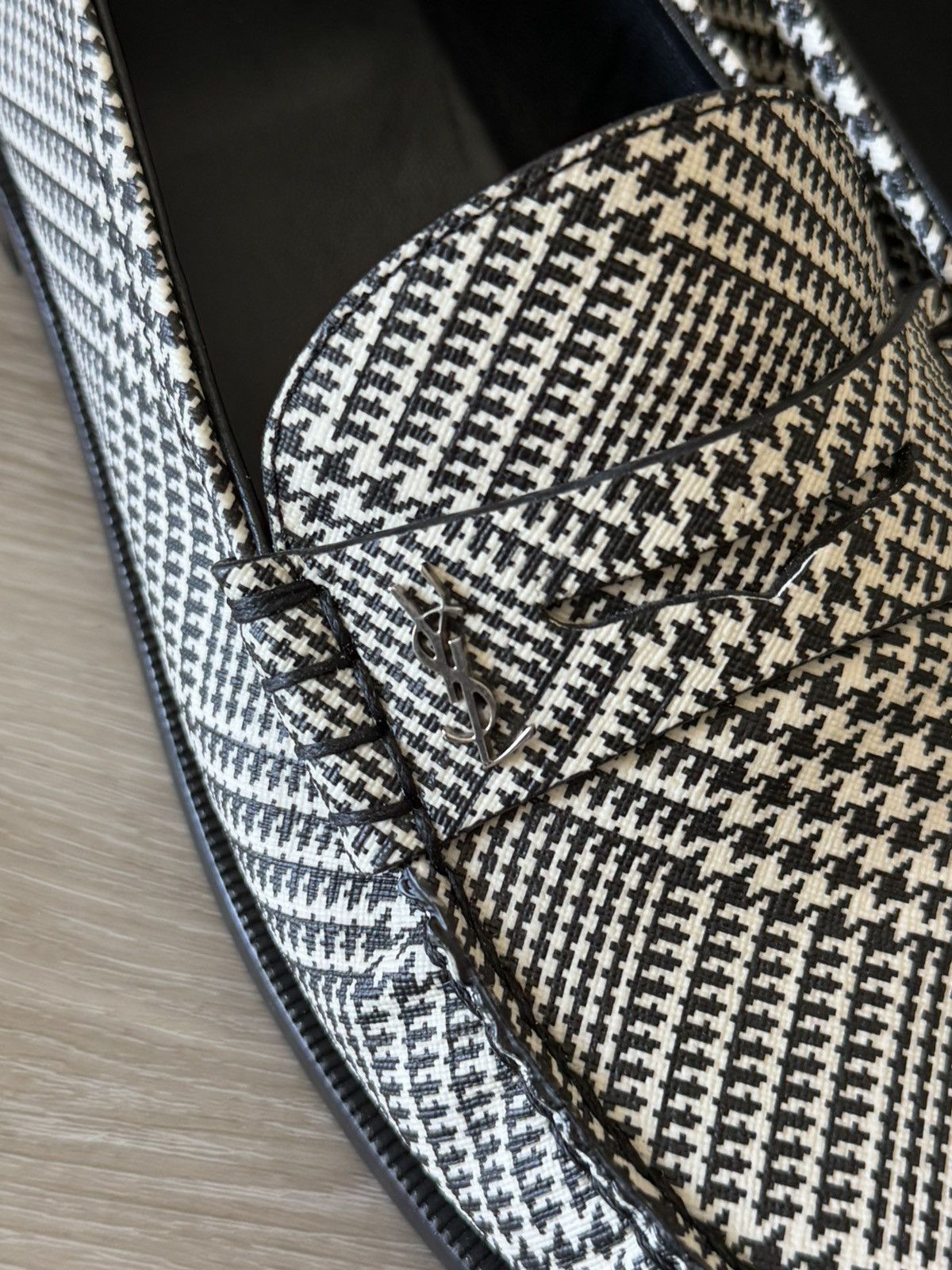 Saint Laurent Paris Houndstooth Leather Loafers 42 Size US 9 / EU 42 - 7 Thumbnail