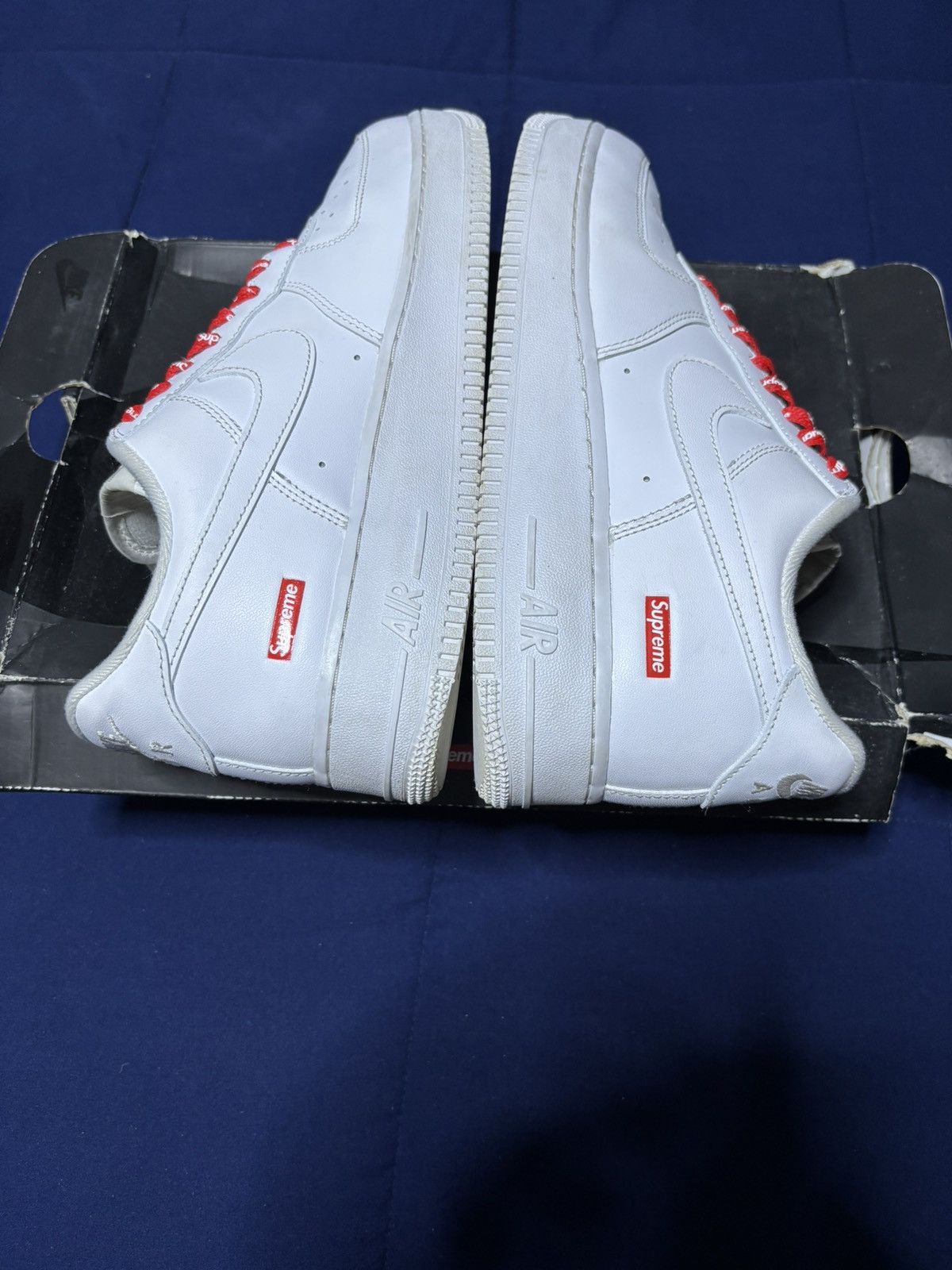 Nike Supreme x Nike Air Force 1 Low Box Logo White 2020 Size 9.5 Size US 9.5 / EU 42-43 - 2 Thumbnail