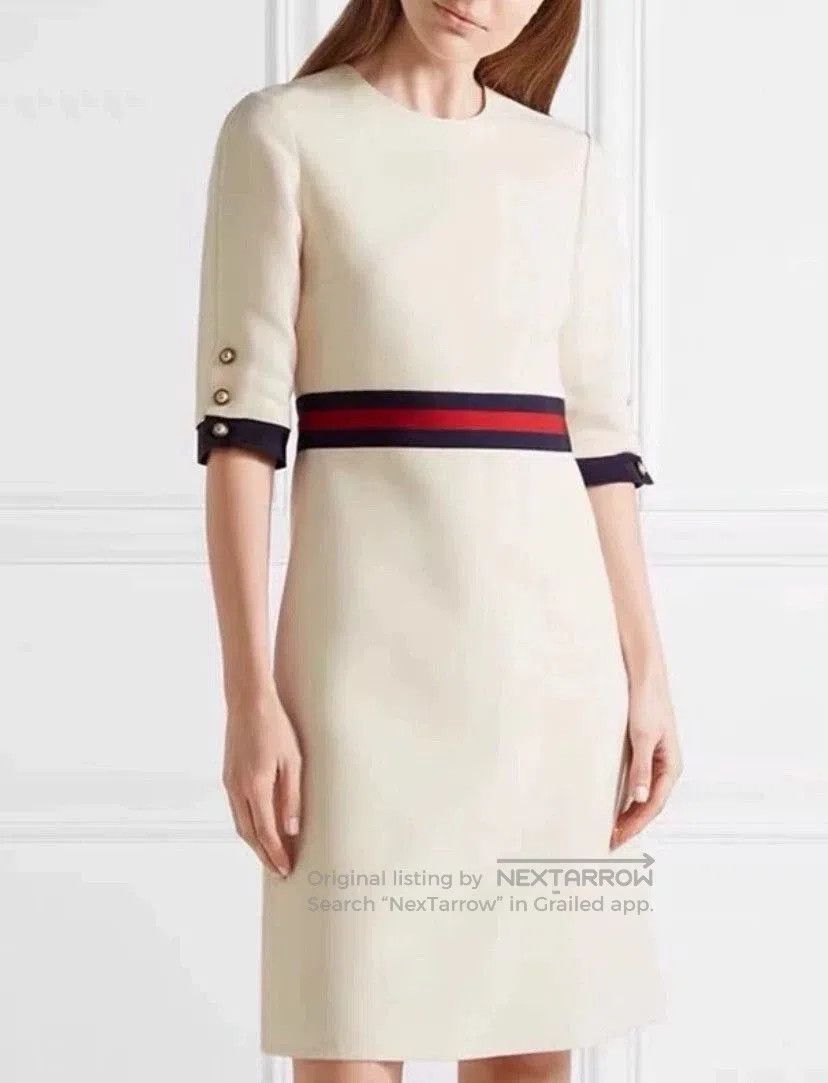 Gucci beige gucci dress with navy accents. Size M / US 6-8 / IT 42-44 - 4 Thumbnail