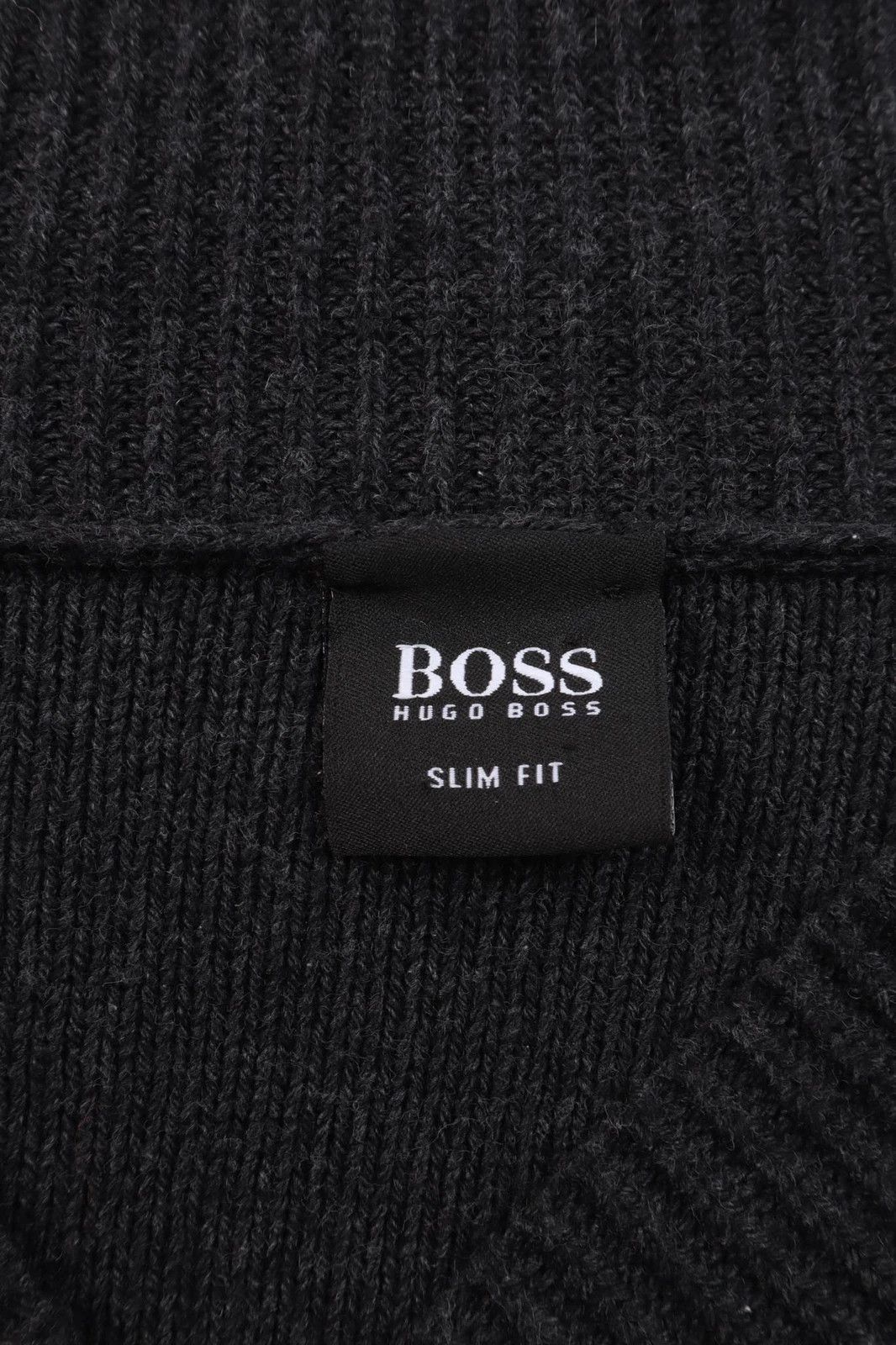 Hugo Boss Hugo Boss Slim Fit Knitted Heavy Ribbed V-Neck Sweater Size US L / EU 52-54 / 3 - 2 Thumbnail