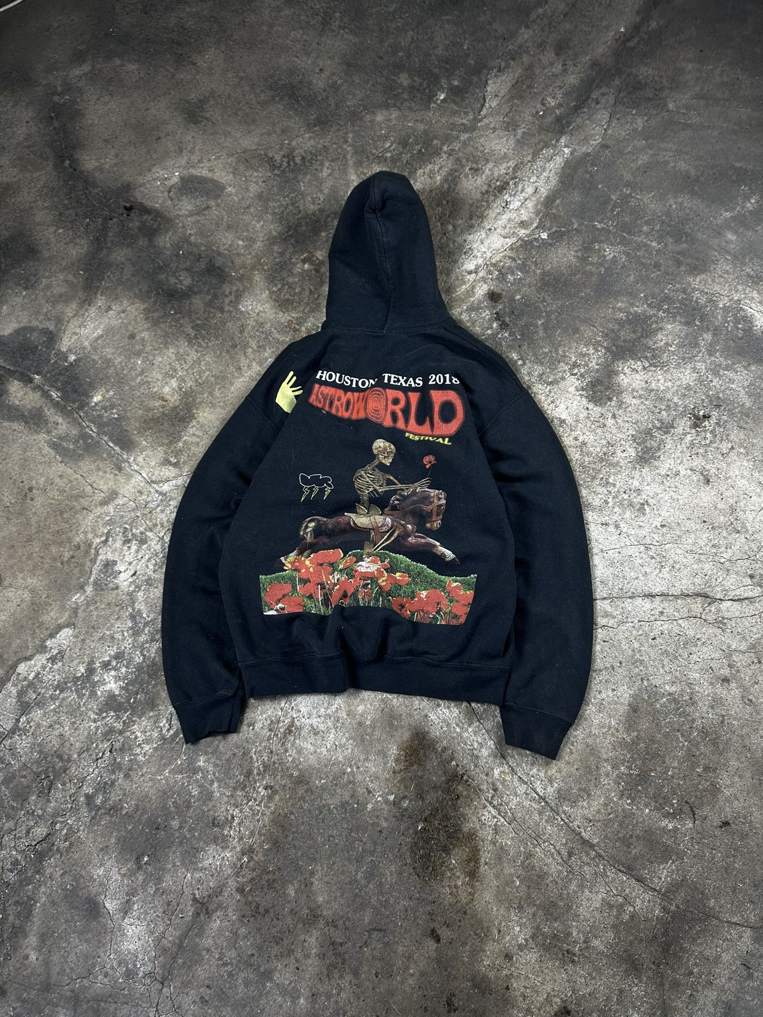 Travis Scott 2018 Astroworld Festival Houston Travis Scott Hoodie Size US M / EU 48-50 / 2 - 1 Thumbnail