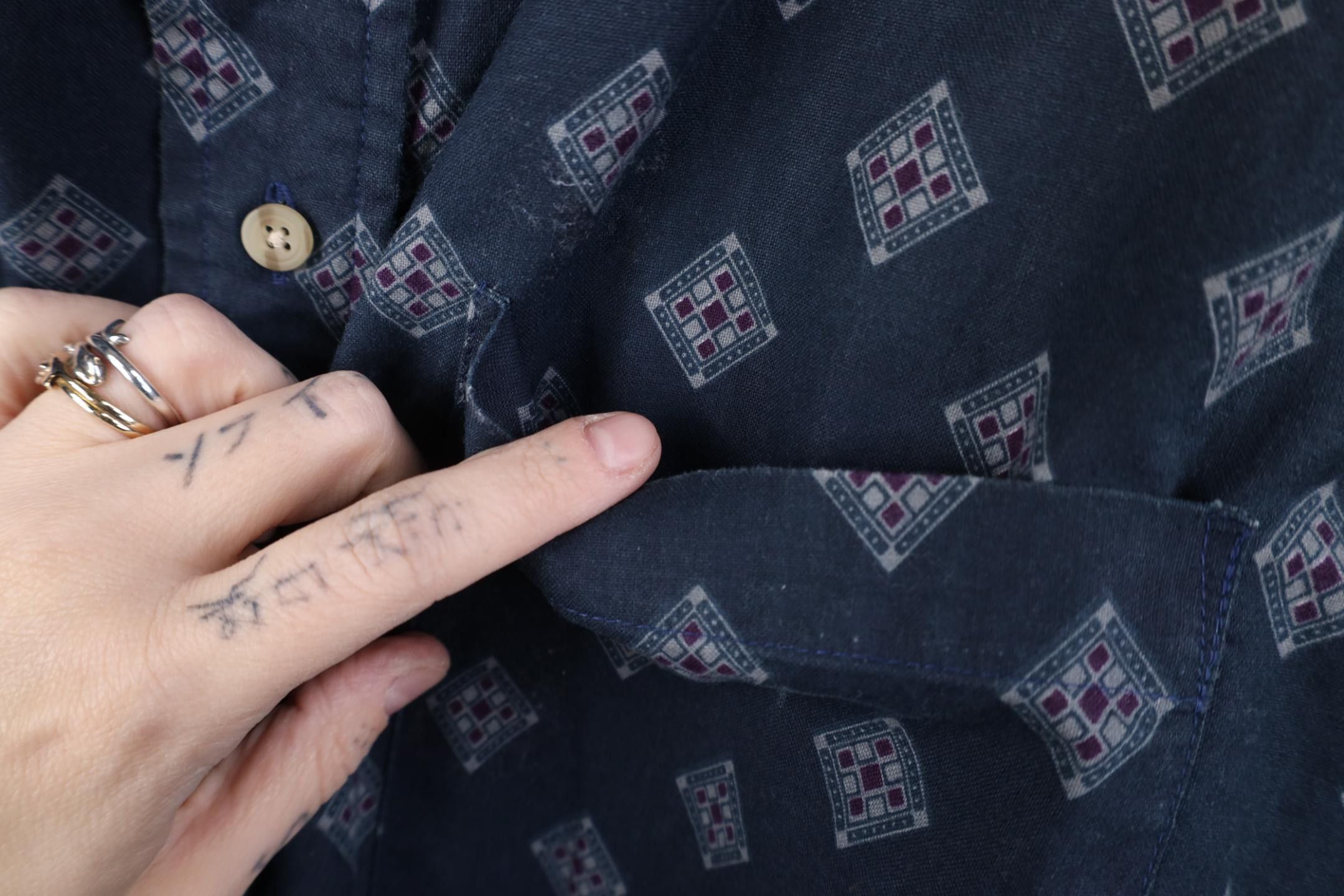 Vintage Vintage 90s Streetwear Collared Button Shirt Cotton Size US L / EU 52-54 / 3 - 5 Thumbnail