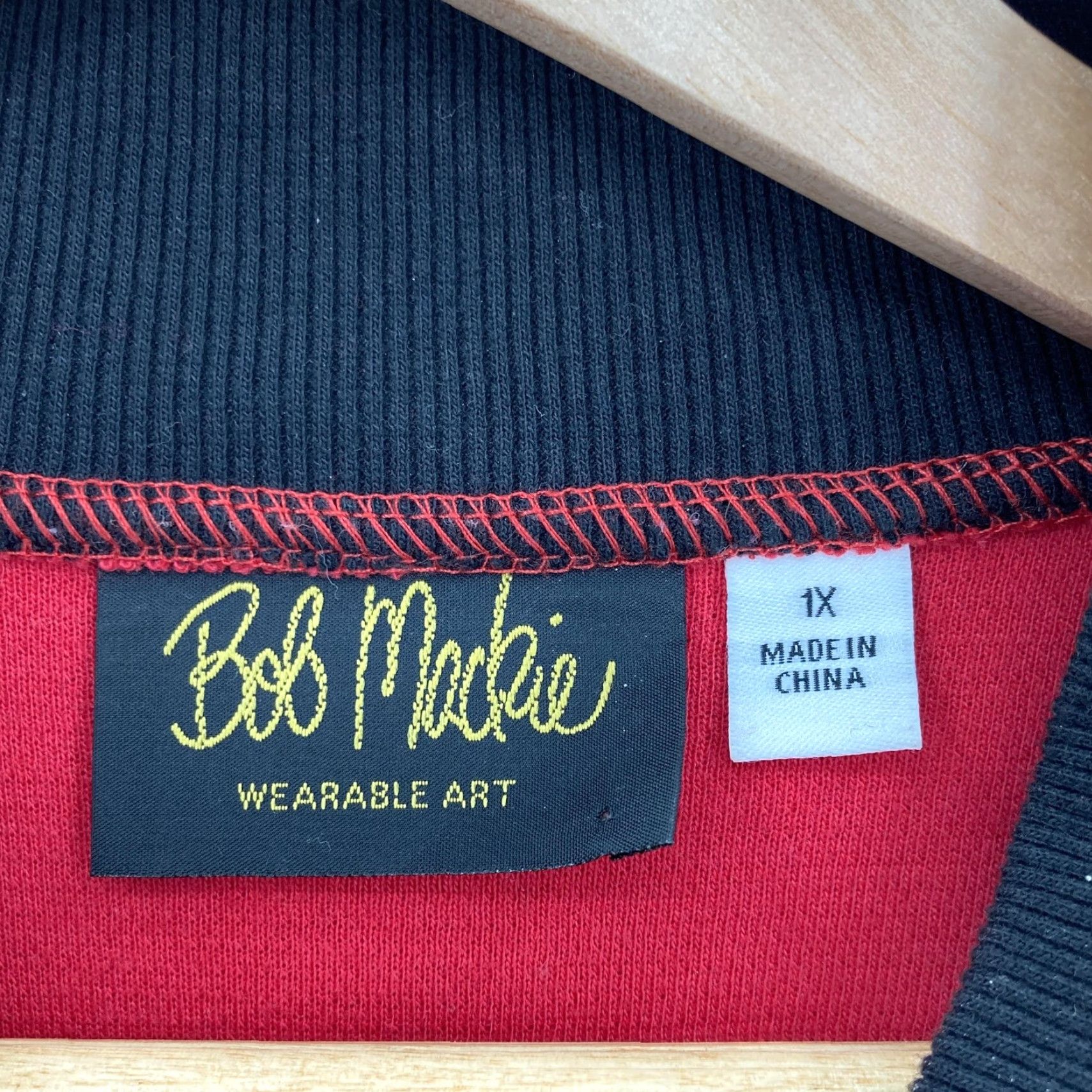 Bob Mackie VINTAGE Bob Mackie Wearable Art Sweater Womens 1X Red Zip Up Embroidered Bird Floral Size XL / US 12-14 / IT 48-50 - 4 Thumbnail