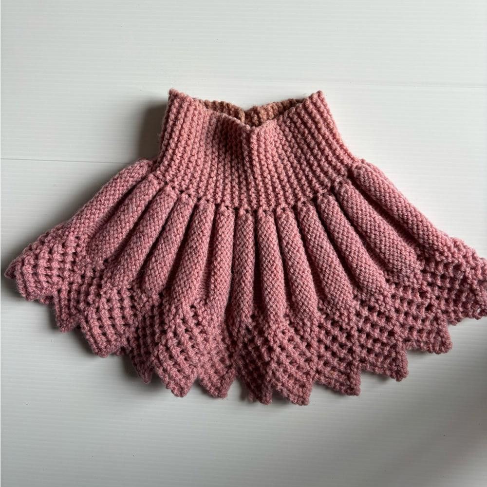 Designer Knitted Neck Warmer Coquette Style Size ONE SIZE - 2 Thumbnail
