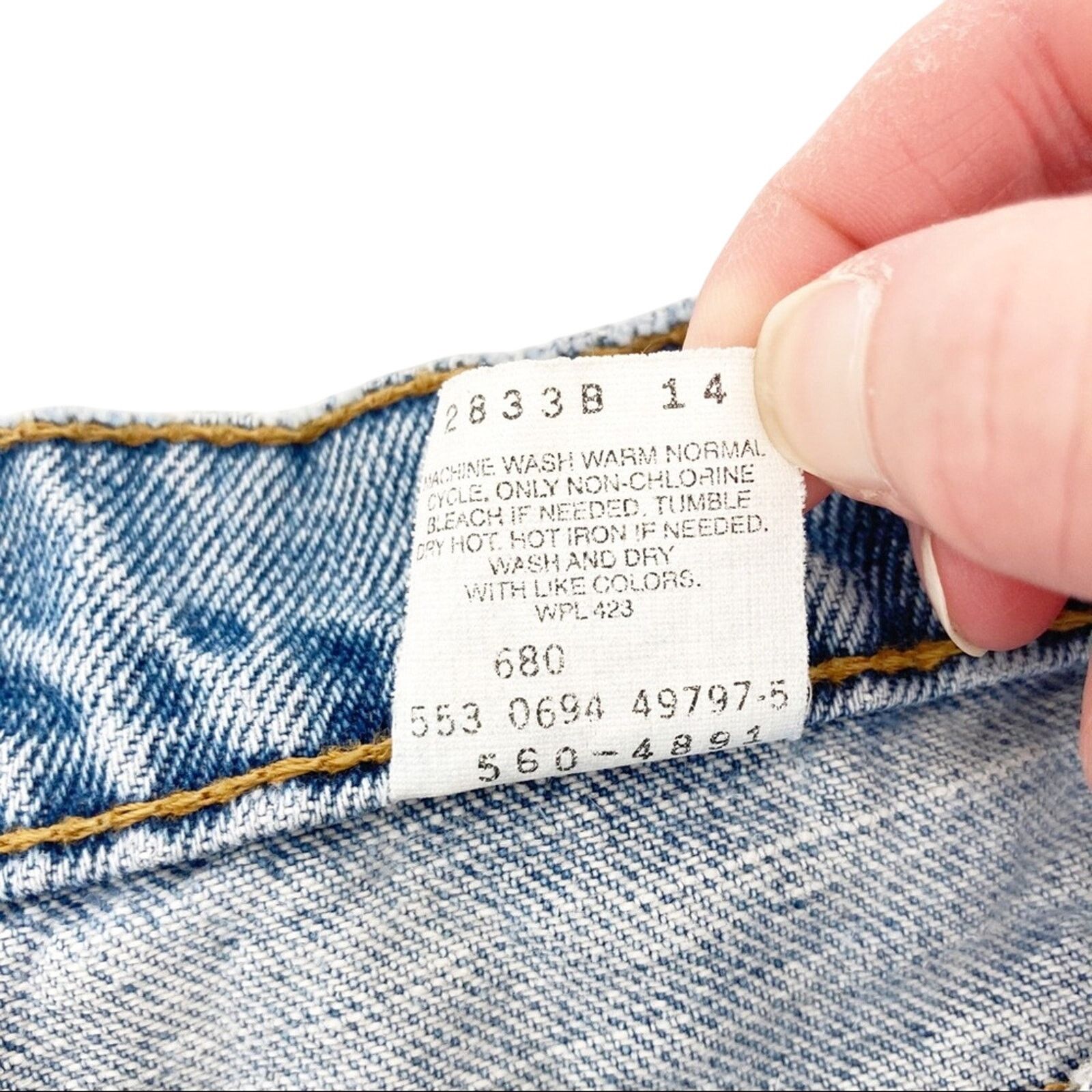Levi's Vintage Levi’s 560 High Waisted Mom Jeans Size 30" / US 8 / IT 44 - 7 Thumbnail