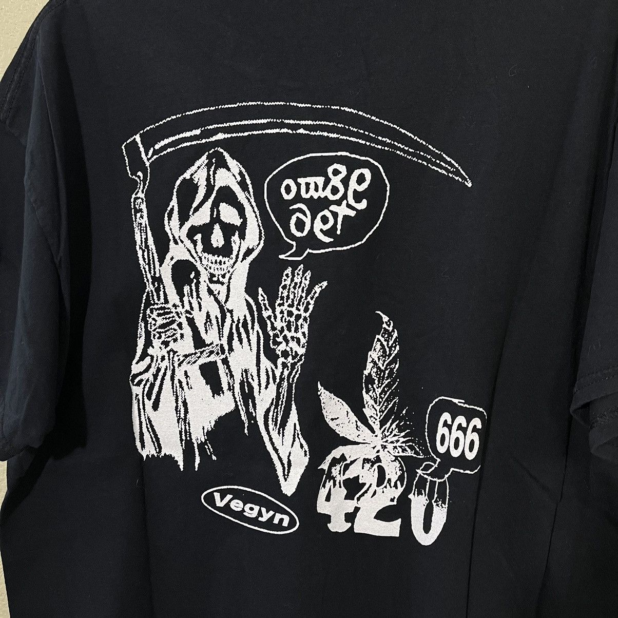 Band Tees Vegyn & Jpegmafia Nauseous T-shirt XL Plz Make it Ruins Size US XL / EU 56 / 4 - 6 Thumbnail