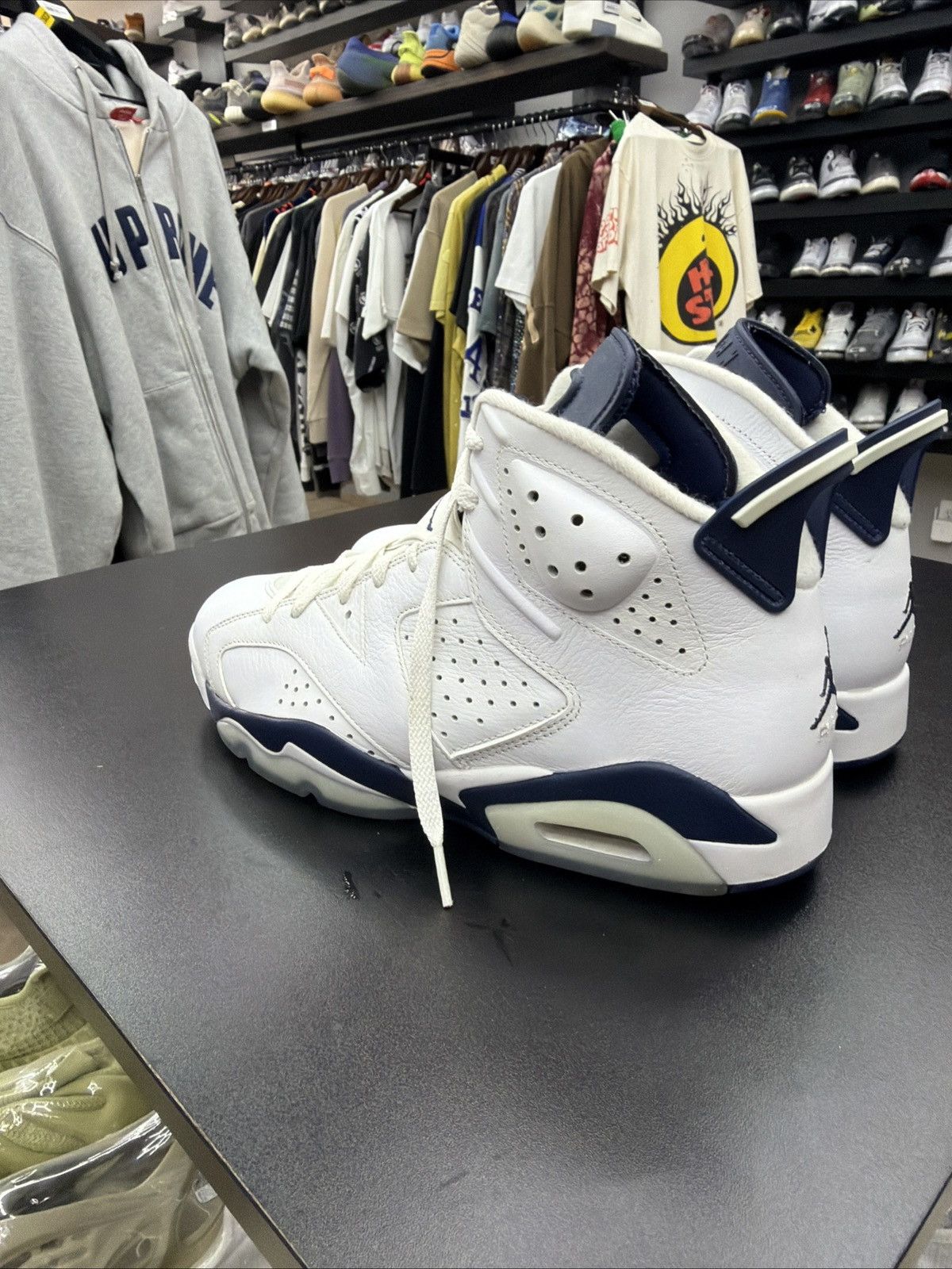 Jordan Brand Air Jordan 6 Retro White/Midnight Navy Men's Size 10 Size US 10 / EU 43 - 11 Thumbnail