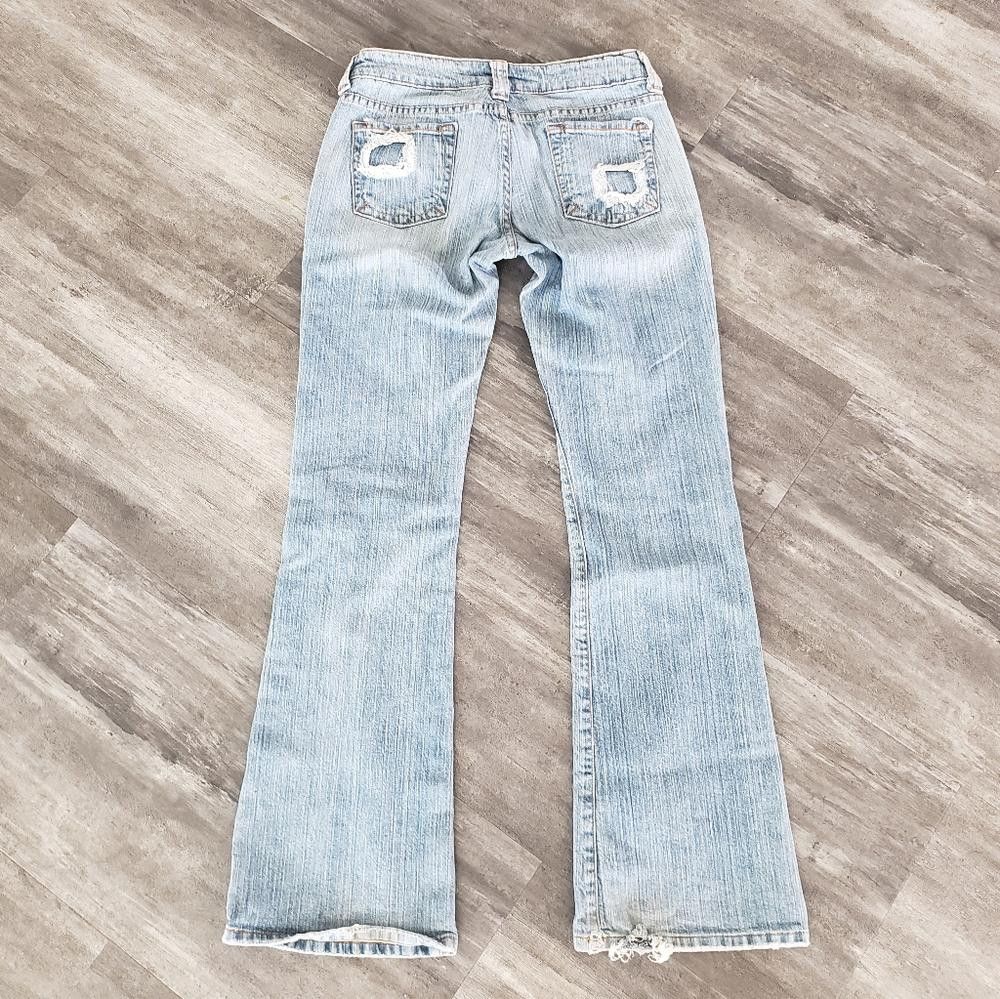 Designer Light Denim Distressed S-MARQUE Bootcut Jean Size 30" / US 8 / IT 44 - 2 Thumbnail