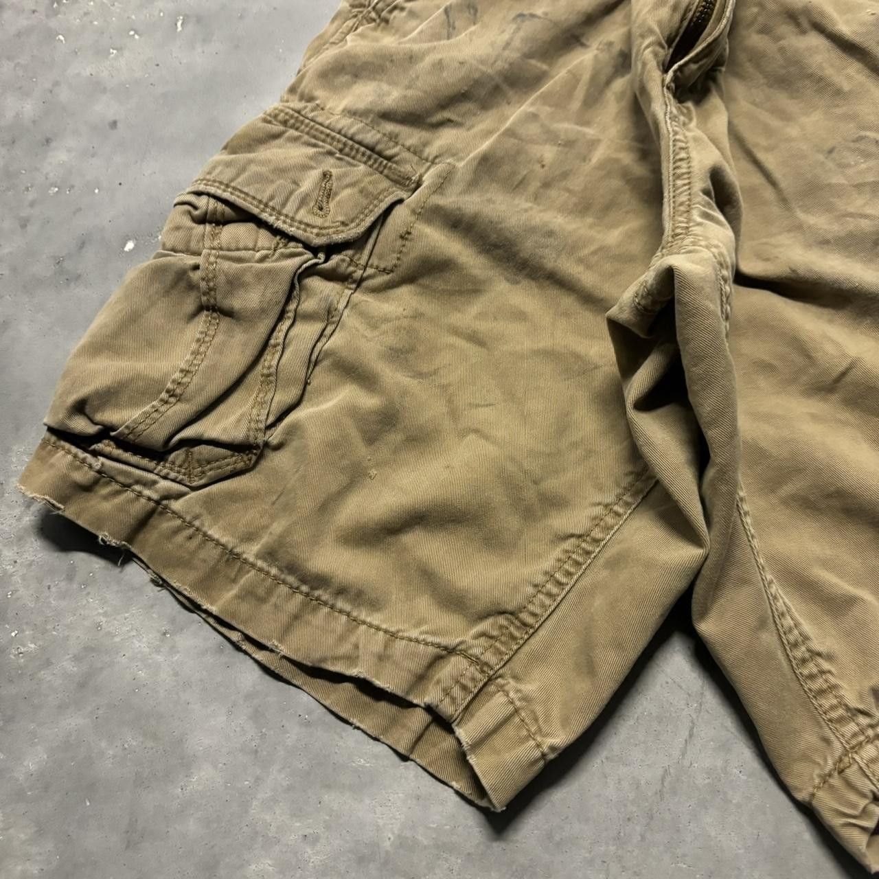 Japanese Brand × Vintage Crazy Vintage Y2K/2000s Baggy Brown Skater Style Cargo Shorts! Size US 30 / EU 46 - 3 Thumbnail