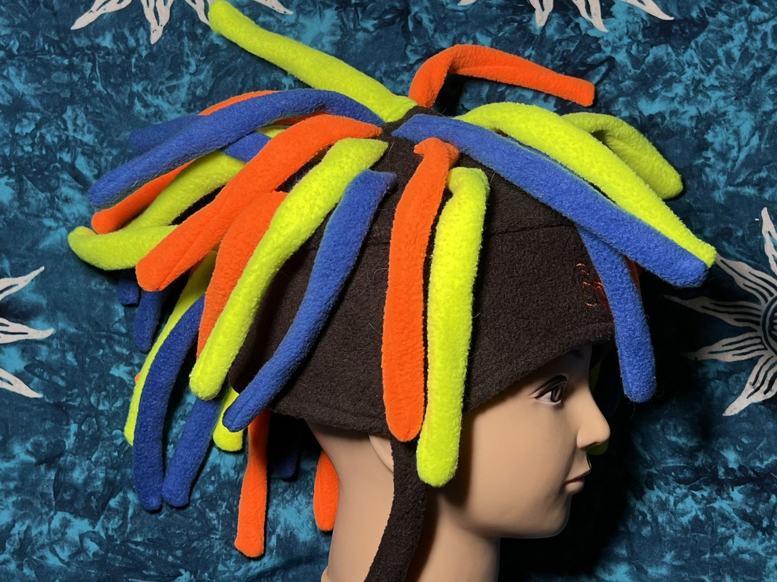 Vintage 🔥DREADLOCK GOOFY DISNEY STYLE KNITTED BEANIE HAT Size ONE SIZE - 13 Thumbnail