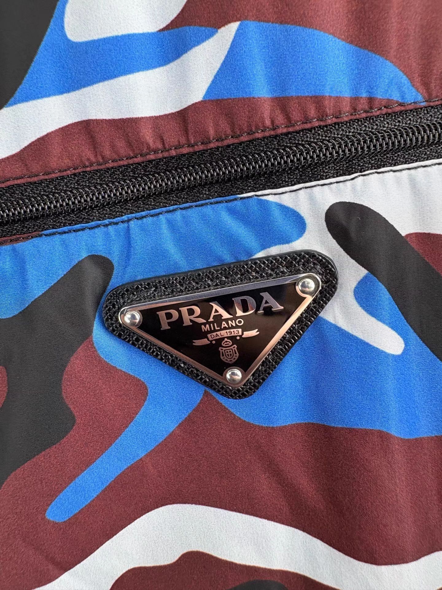 Prada Multi Camouflage Long Sleeve Light Jacket Size US M / EU 48-50 / 2 - 3 Thumbnail