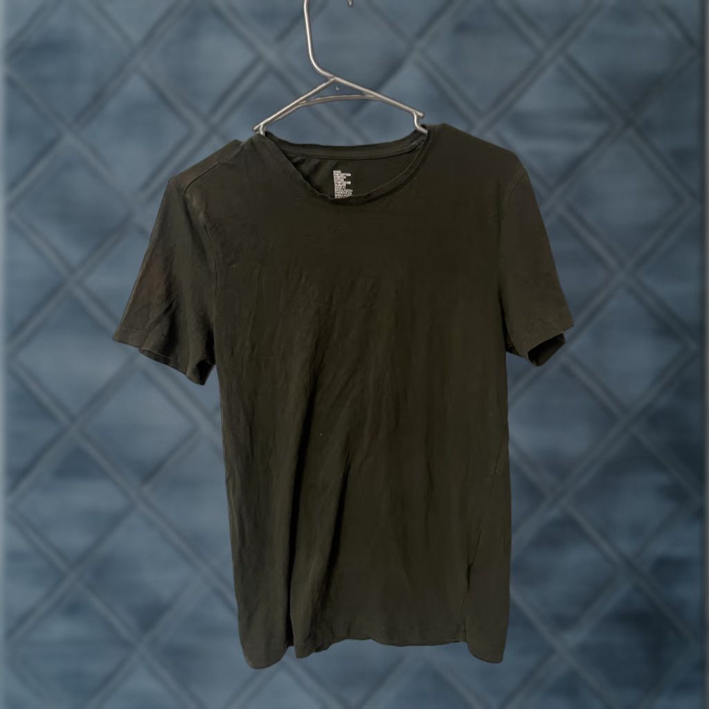H&M H&M Mens Slim Crew Neck T-Shirt Short Sleeve Size S Brown Shirt Men Reg Fit Regular Small Brown 90s? Size US S / EU 44-46 / 1 - 1 Thumbnail