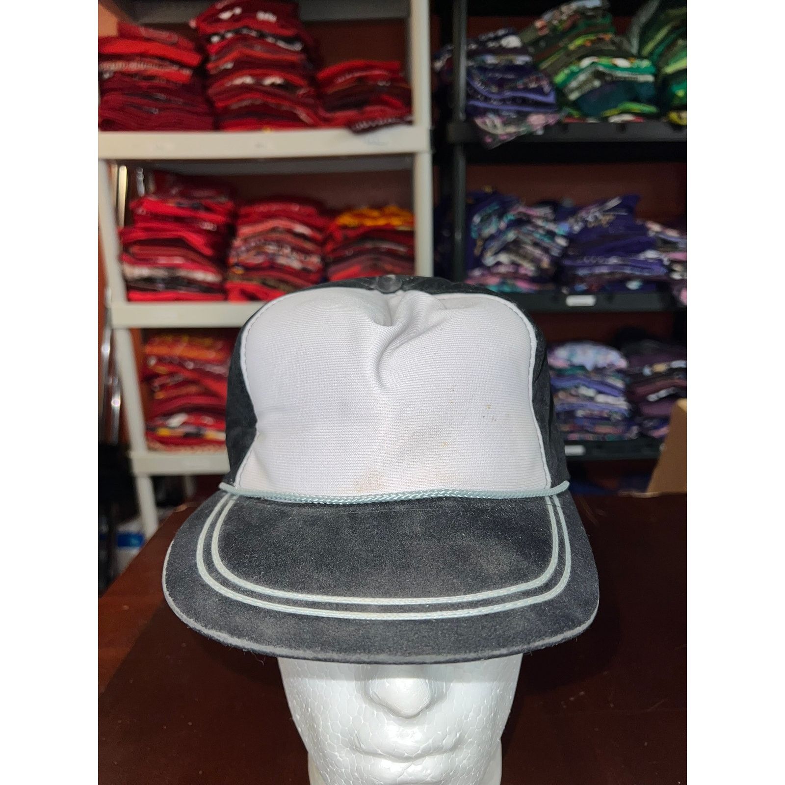 Vintage Vintage White Black Blank Snapback Hat Cap VTG Broken Brim Size ONE SIZE - 1 Thumbnail
