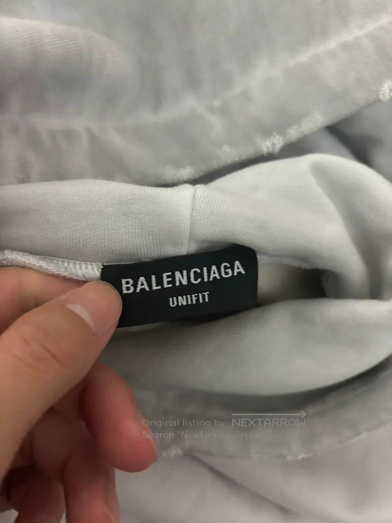Balenciaga Balenciaga Backward letter print pullover hooded sweatshir Size US S / EU 44-46 / 1 - 3 Thumbnail