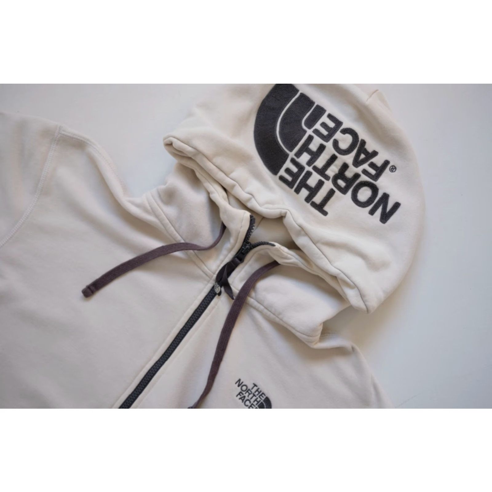 The North Face VINTAGE The North Face VTG Y2K OUTDOOR ZIP HOODIE SWEATSHIRT CHAIN STITCH BEIGE SZ XL Size US XL / EU 56 / 4 - 4 Thumbnail