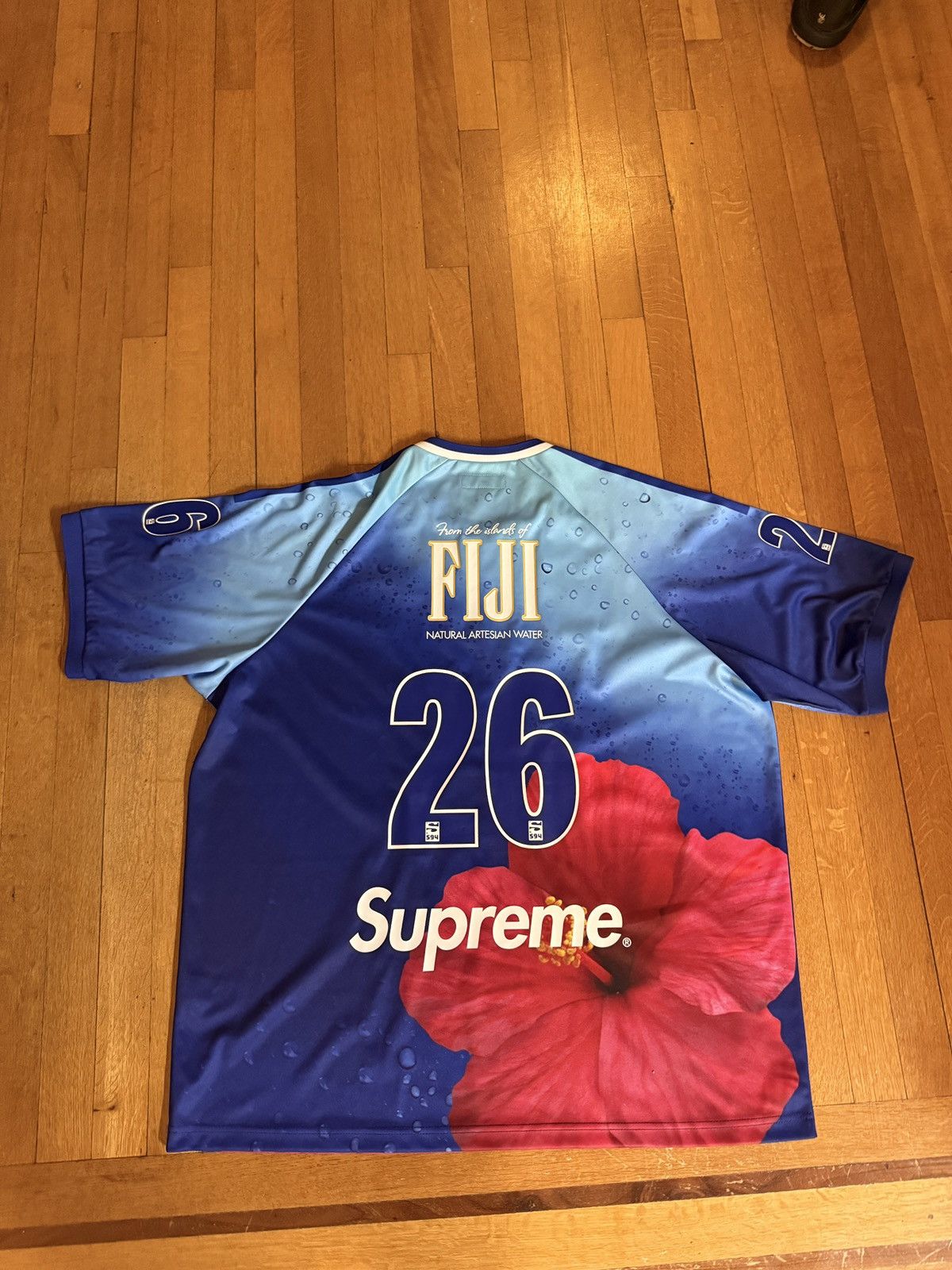 Supreme Supreme Fiji water soccer Jersey XXL | Grailed