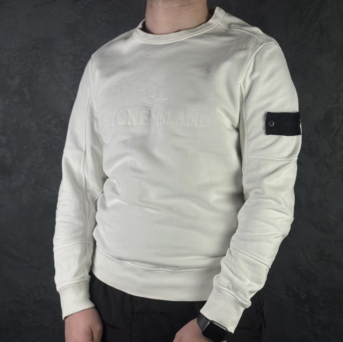 Stone Island Stone Island White Sweatshirt Crewneck Big Logo Mens Size US M / EU 48-50 / 2 - 1 Thumbnail
