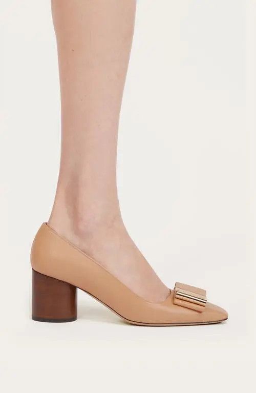 Salvatore Ferragamo o1s1rm0526 Lena 60 Leather Pumps in Beige Size US 6 / IT 36 - 3 Thumbnail
