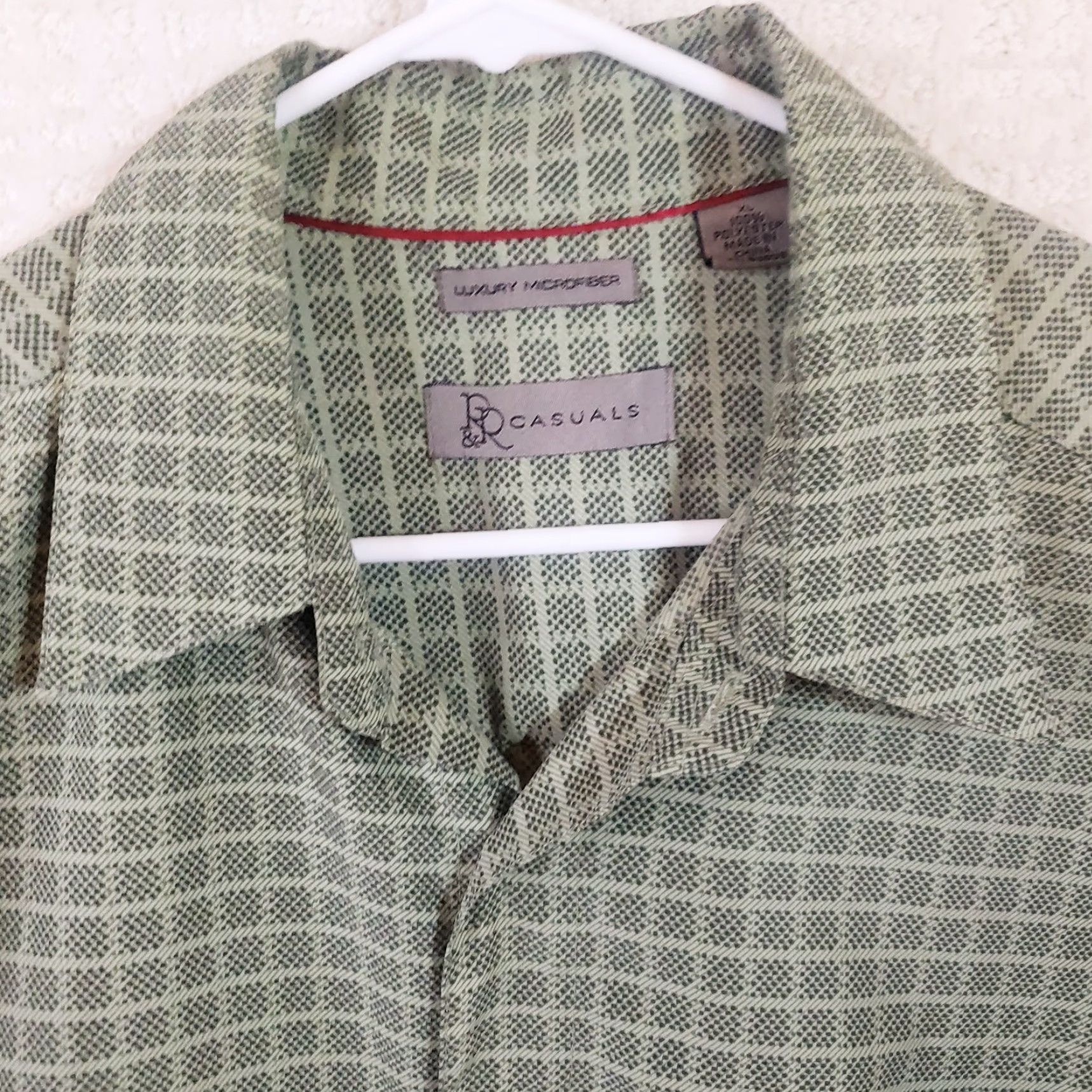 Vintage R & R Casuals Shirt Mens XL Green Geometric Polyester Button Short Sleeve Casual Size US XL / EU 56 / 4 - 5 Thumbnail