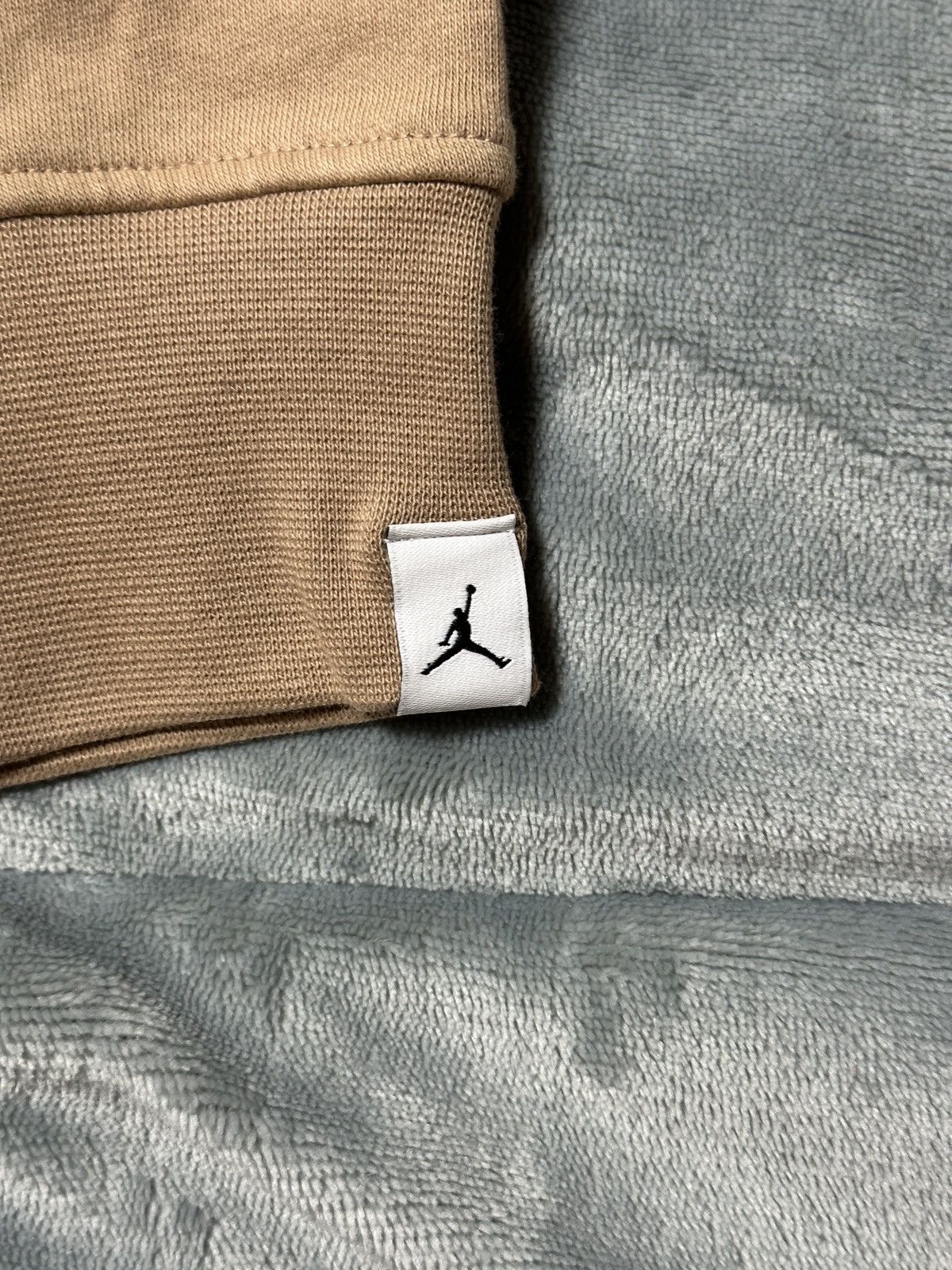 Jordan Brand Jordan Ugly Sweater Holiday Crewneck Size XL Hemp Sweatshirt Size US XL / EU 56 / 4 - 8 Thumbnail