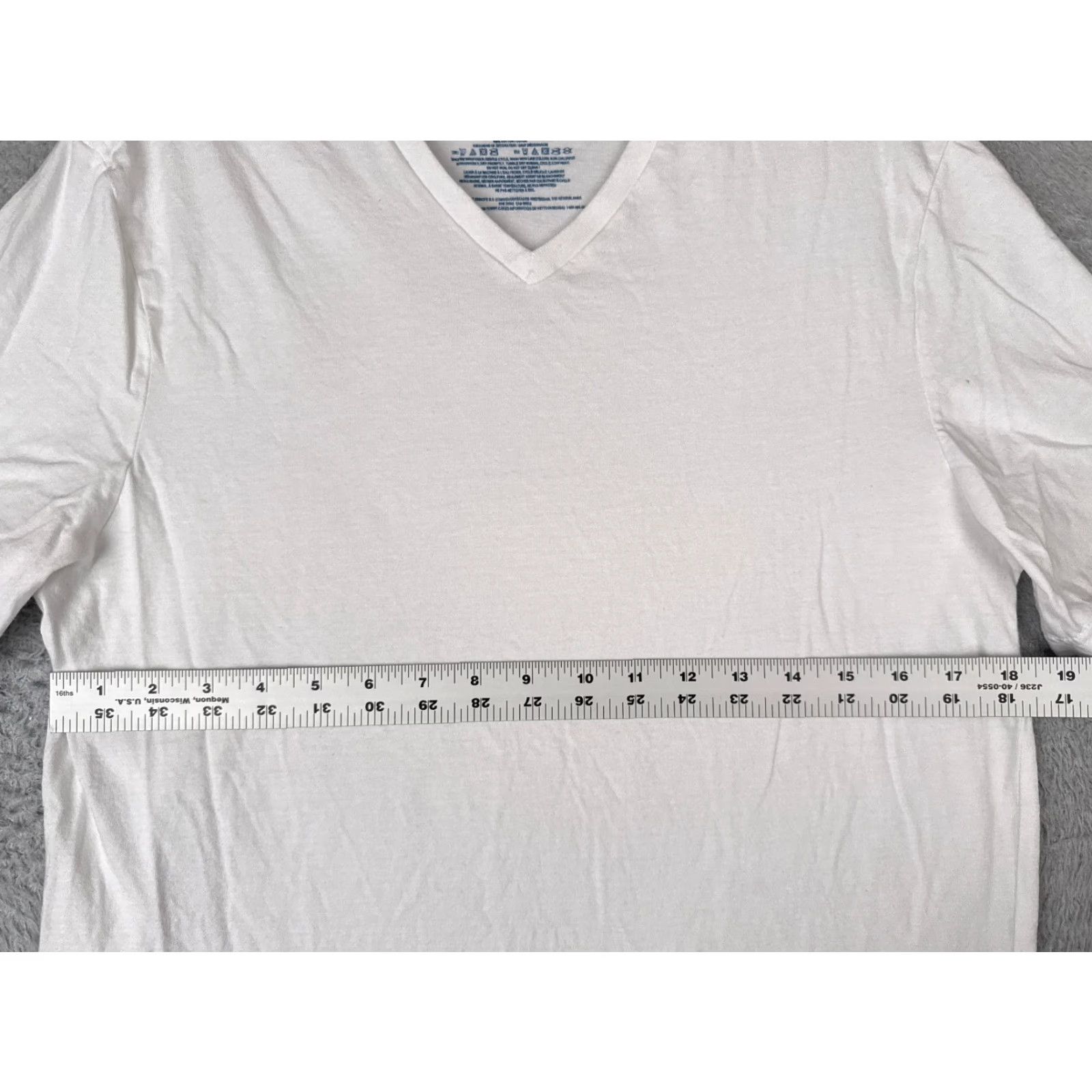 Tommy Hilfiger Tommy Hilfiger Shirt Adult Large White V-Neck Short Sleeve 100% Cotton Read Size US L / EU 52-54 / 3 - 7 Thumbnail