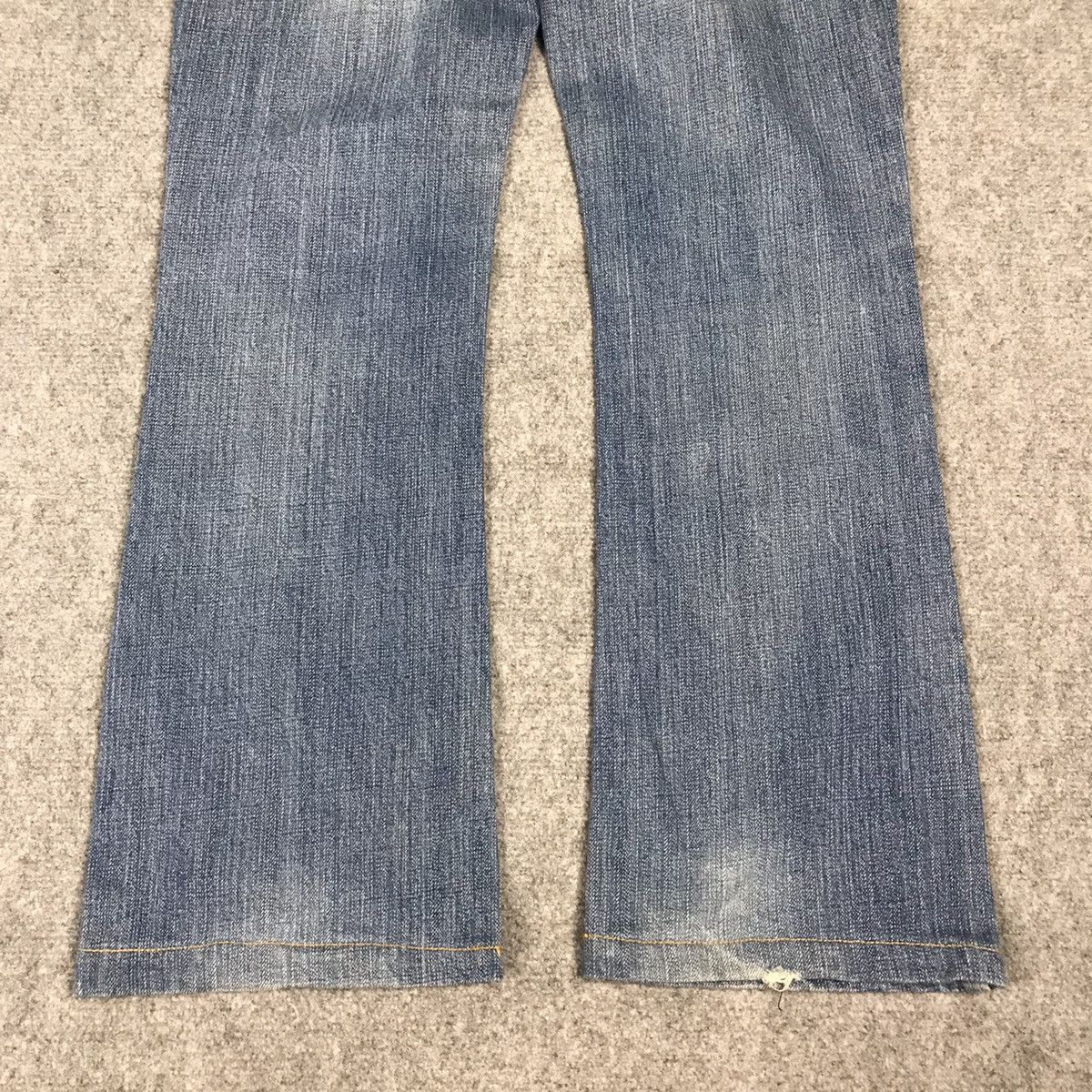 Japanese Brand × Spellbound SPELLBOUND LIGHT DENIM BOOTCUT JEANS PANTS Size US 28 / EU 44 - 11 Thumbnail