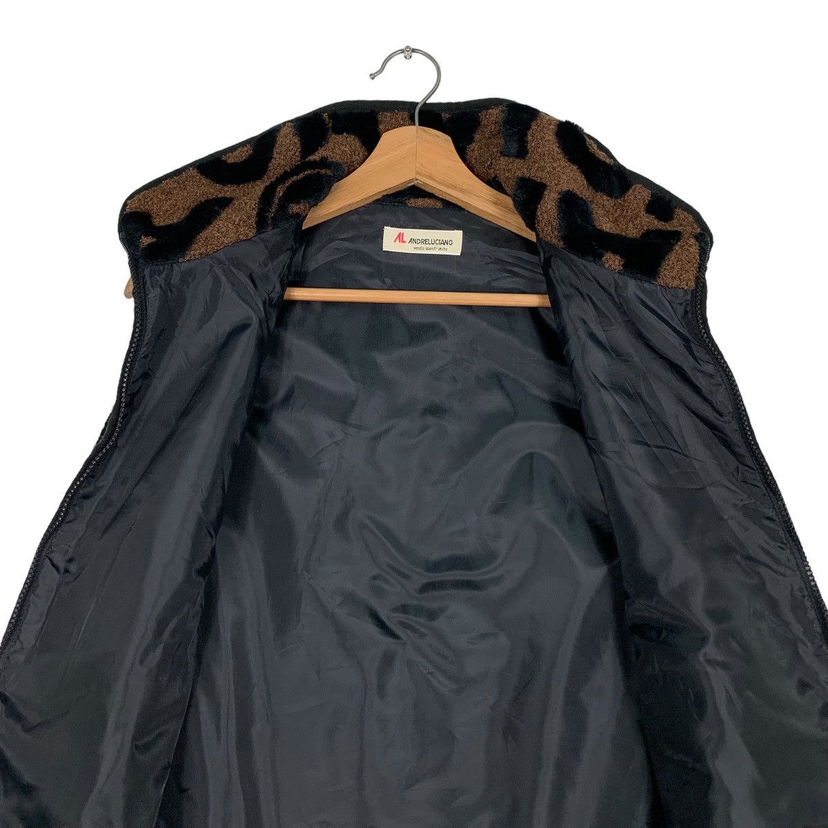 Andreluciano ANDRELUCIANO Big Logo Fleece Vest #0656-C30 Size US M / EU 48-50 / 2 - 12 Thumbnail