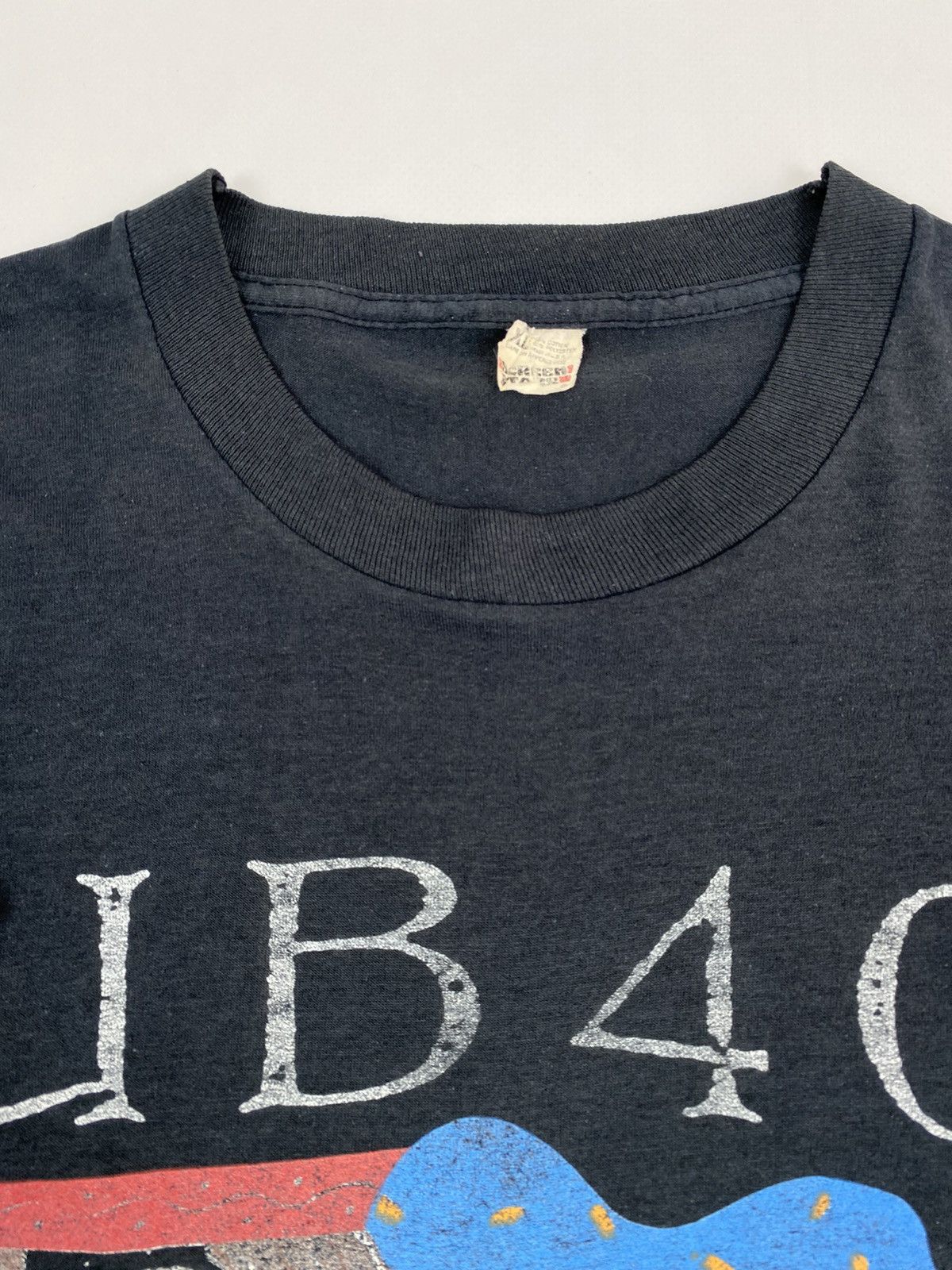 Band Tees 1980’s Vintage UB40 Labour Of Love World Tour Graphic Tee Size US XL / EU 56 / 4 - 3 Thumbnail