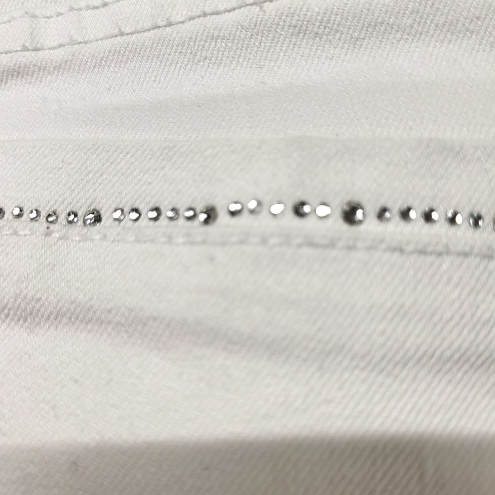 NYDJ VINTAGE? No — NYDJ Capris Jeans Women 16P Denim Chloe Bling Outline White 5-Pocket Stretch Regular NYDJ Chloe USA Preppy City 16P Womens Capris Jeans Size 38" / US 16 / IT 52 - 5 Thumbnail