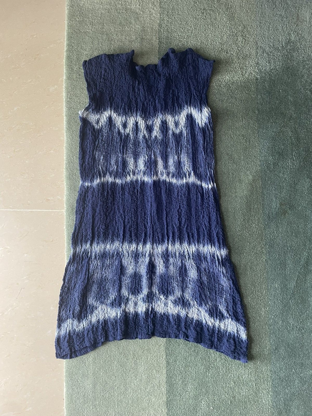 Issey Miyake ISSEY MIYAKE me Tie-dye Cauliflower Sleeveless Dress Indigo Size ONE SIZE - 7 Thumbnail