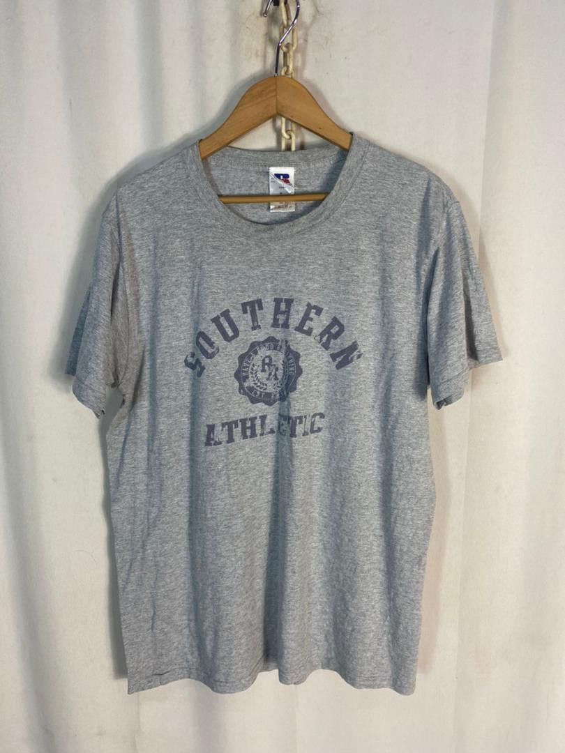 Russell Athletic Russell athletic printed tshirt Size US L / EU 52-54 / 3 - 7 Thumbnail